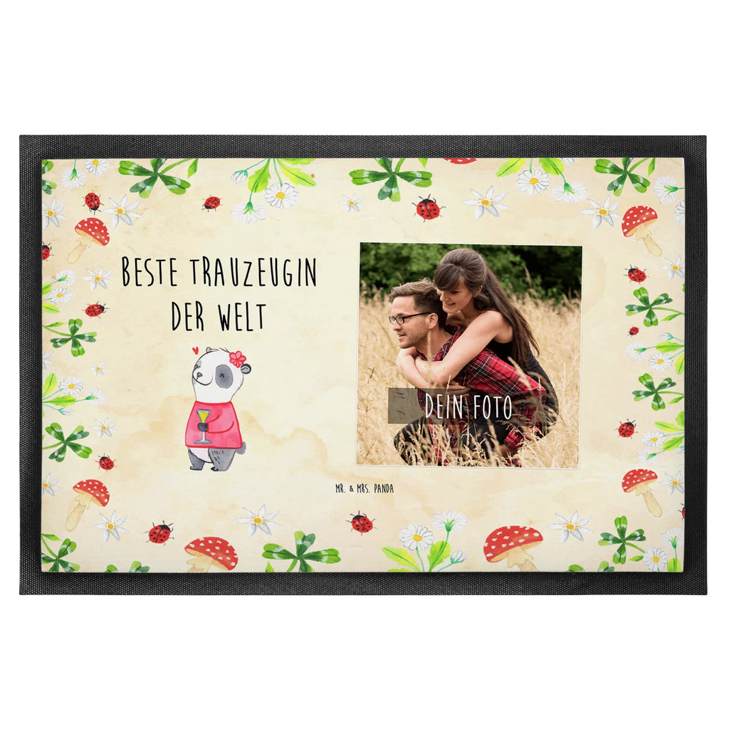 Personalized Photo Doormat panda Best Maid of Honor in the World Personalisierte Foto Fußmatte, für, Dankeschön, Geschenk, Schenken, Geburtstag, Geburtstagsgeschenk, Geschenkidee, Danke, Bedanken, Mitbringsel, Freude machen, Geschenktipp, Trauzeugin, Trauhzeugin, Freundin, Hochzeit, Heirat, JGA, Trauung, Kirche, Standesamt, Braut