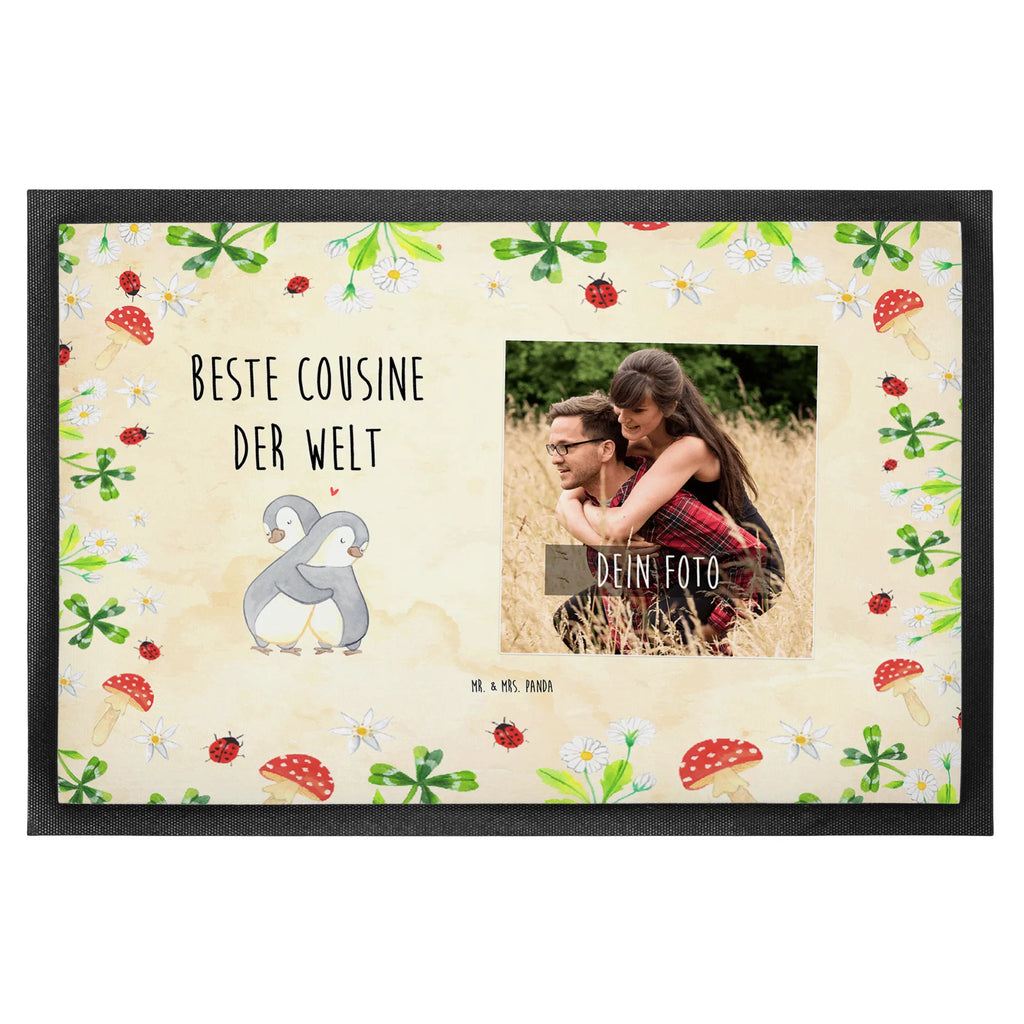 Personalisierte Foto Fußmatte Pinguin Beste Cousine der Welt Personalisierte Foto Fußmatte, für, Dankeschön, Geschenk, Schenken, Geburtstag, Geburtstagsgeschenk, Geschenkidee, Danke, Bedanken, Mitbringsel, Freude machen, Geschenktipp, Cousine, Kusine, Kousine, Cousinchen, Tochter von Onkel, Tochter von Tante, Familie, Verwandtschaft, Cousin