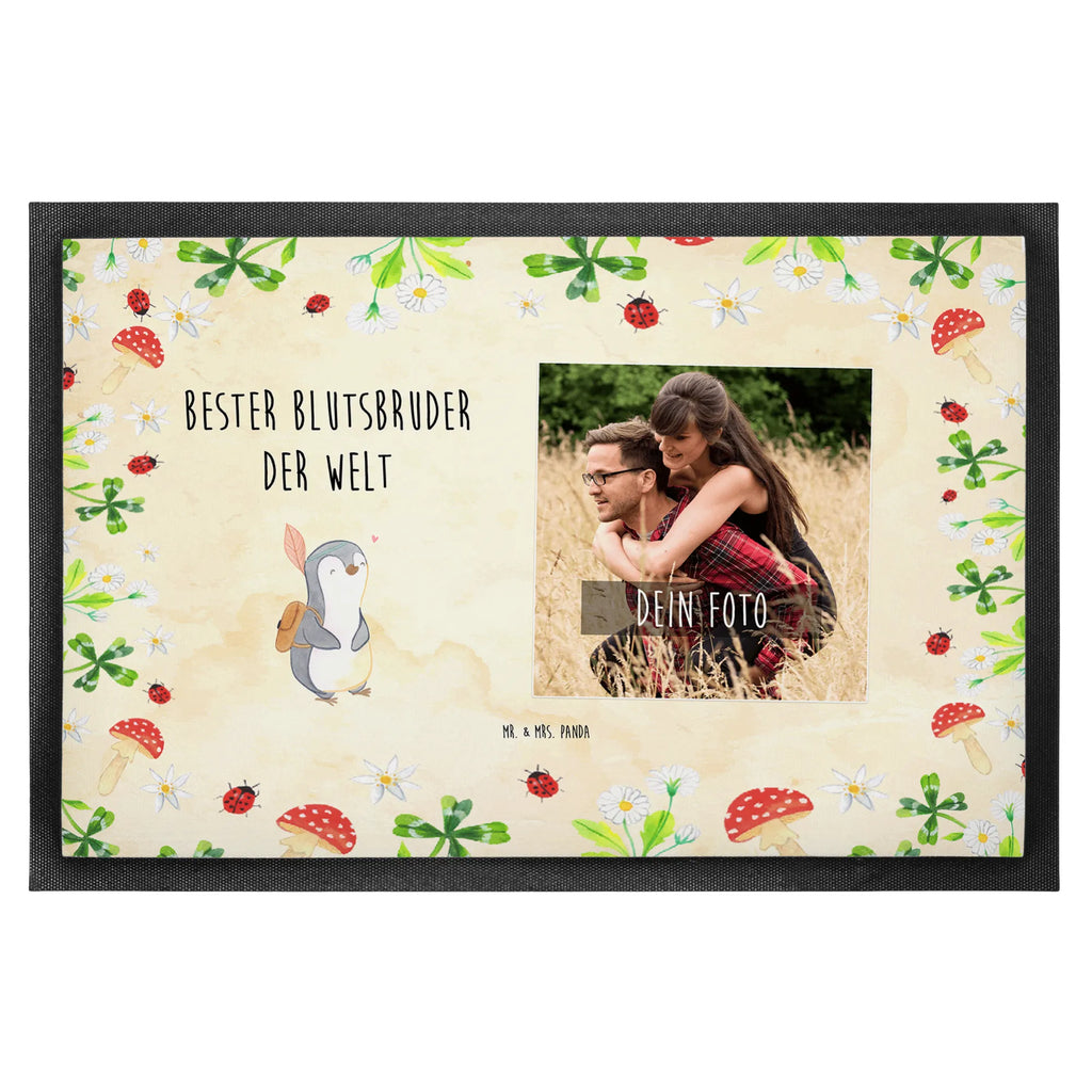 Personalisierte Foto Fußmatte Pinguin Bester Blutsbruder der Welt Personalisierte Foto Fußmatte, für, Dankeschön, Geschenk, Schenken, Geburtstag, Geburtstagsgeschenk, Geschenkidee, Danke, Bedanken, Mitbringsel, Freude machen, Geschenktipp, Blutsbruder, Blutsgeschwister, Freund, Brüder, Geschwister, Bruderherz, Brother, Familie, Kleinigkeit, Bester, Sido
