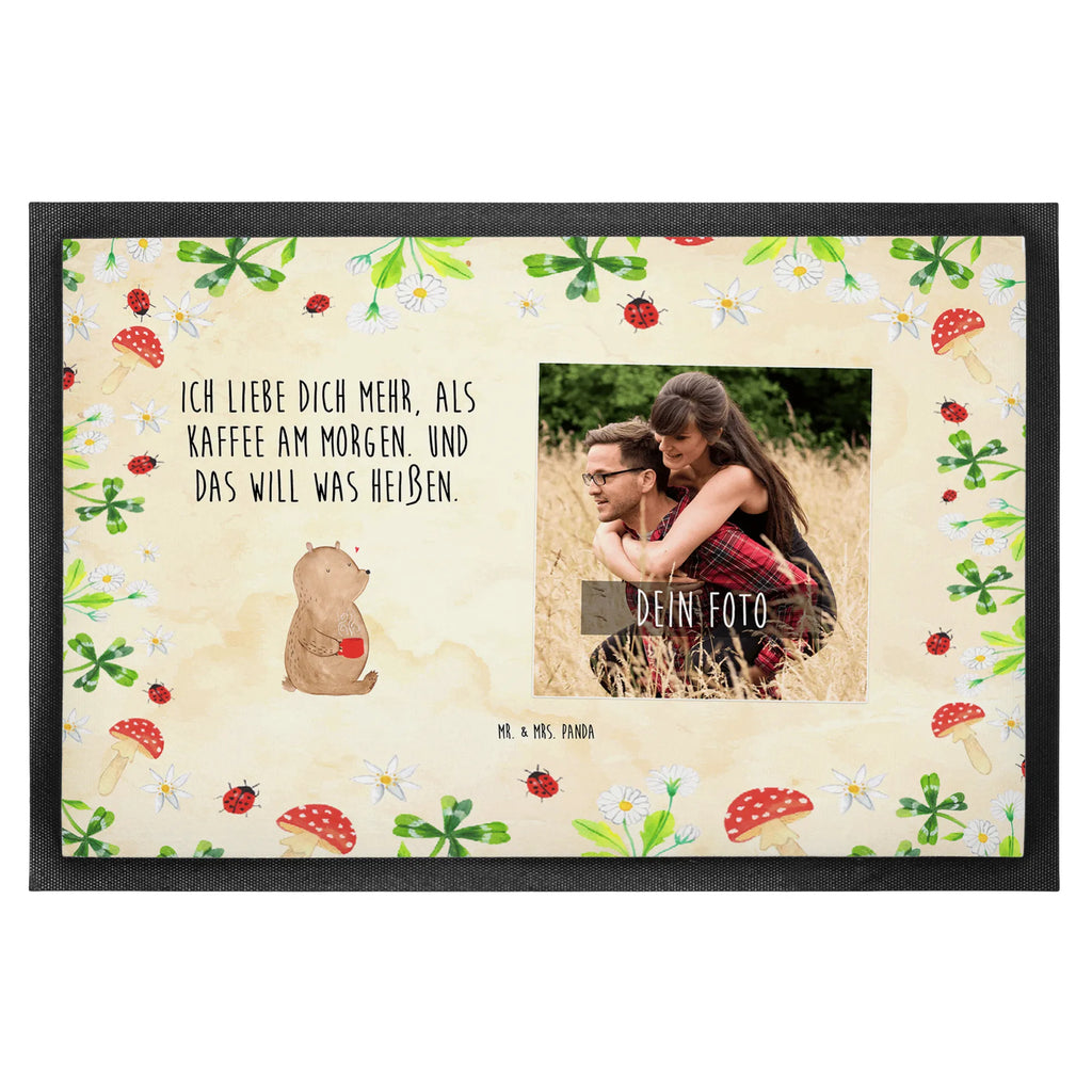 Personalized Photo Doormat bear morning coffee Personalisierte Foto Fußmatte, Liebe, Partner, Freund, Freundin, Ehemann, Ehefrau, Heiraten, Verlobung, Heiratsantrag, Liebesgeschenk, Jahrestag, Hocheitstag, Valentinstag, Geschenk für Frauen, Hochzeitstag, Mitbringsel, Geschenk für Freundin, Geschenk für Partner, Liebesbeweis, für Männer, für Ehemann