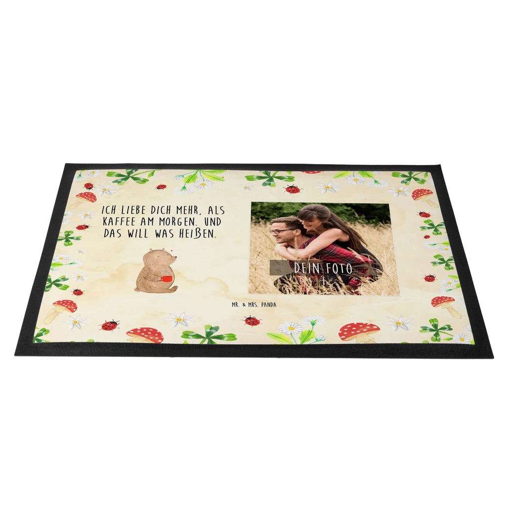 Personalized Photo Doormat bear morning coffee Personalisierte Foto Fußmatte, Liebe, Partner, Freund, Freundin, Ehemann, Ehefrau, Heiraten, Verlobung, Heiratsantrag, Liebesgeschenk, Jahrestag, Hocheitstag, Valentinstag, Geschenk für Frauen, Hochzeitstag, Mitbringsel, Geschenk für Freundin, Geschenk für Partner, Liebesbeweis, für Männer, für Ehemann
