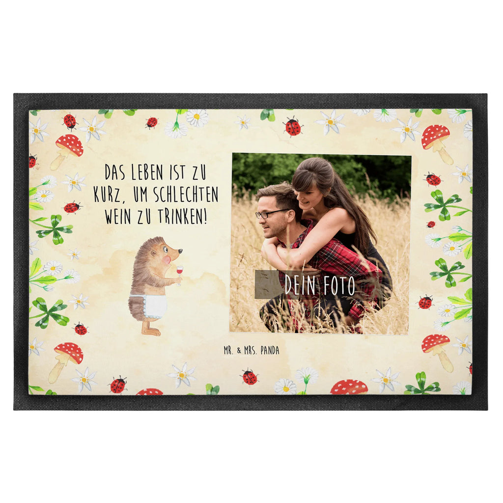 Personalisierte Foto Fußmatte Igel Wein Personalisierte Foto Fußmatte, Tiermotive, Gute Laune, lustige Sprüche, Tiere, Wein Deko, Geschenk Weintrinker, Rotwein, Weinglas, Wein trinken, Geschenk Weinliebhaber, Weißwein, Wein Spruch, Igel