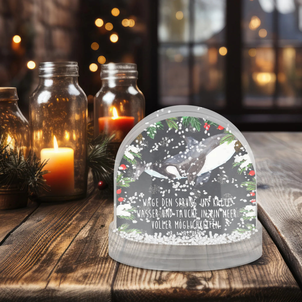 Snow globe Orca Schneekugel Mit Glitzer, Schneekugel Für Advent, Weihnachtskugel, Schneekugel Handgemacht, Schüttelkugel, Schneekugel Aus Glas, Schneekugel Mit Musik, Mini Schneekugel, Schneekugel Mit Weihnachtsmann, Schneekugel Mit Tannenbaum, Schneekugel Klein, Schneekugel Mit Spieluhr, Schneekugel Für Erwachsene, Schneekugel Als Geschenk, Schneekugel Mit Haus, Schneekugel Mit Schnee-Effekt, Schneekugel Mit Schneemann, Schneekugel Klassisch, Schneekugel Mit Herz, Schneekugel Für Sammler, Schneekugel Mit Engel, Schneekugel Für Kinder, Schneekugel Modern, Schneekugel Aus Kunststoff, Schneekugel Mit Stadtmotiv, Winterkugel, Schneekugel Für Weihnachten, Schneekugel Weihnachten, Schneekugel Für Deko, XXL Schneekugel, Schneekugel Nostalgisch, Schneekugel Mit Motiv, Schneekugel Groß, Glaskugel Mit Schnee, Schneekugel Vintage, Deko Schneekugel, Schneekugel Romantisch, Winterdeko Kugel, Schneekugeln, Schneekugel Mit Licht, Schneekugel, Schneekugel Mit Figur, Schneekugel Mit Tiermotiv, Geschenkidee Schneekugel, Meerestiere, Meer, Urlaub, Möglichkeiten, Arbeit, Büro, Killerwal, Wal, Neustart, Selbstliebe, Orca, Orcas, Motivation, Startup
