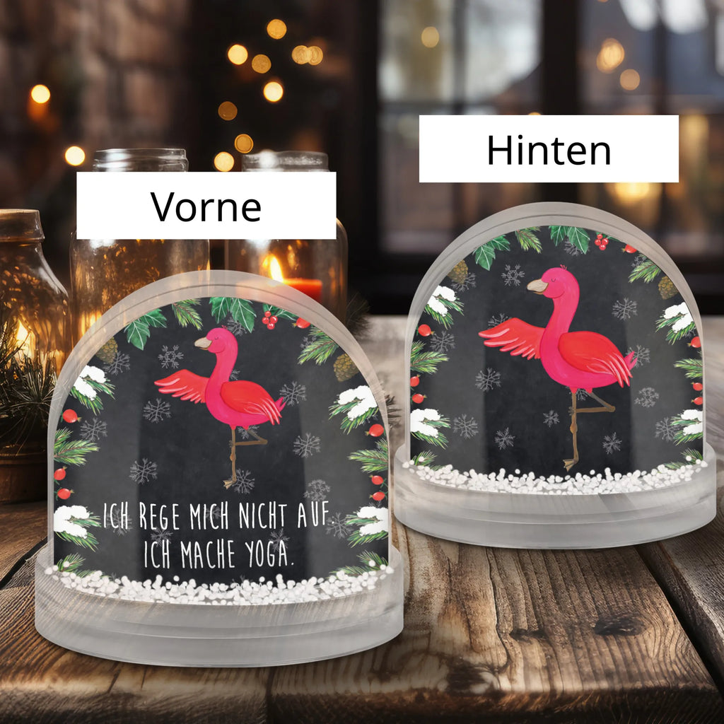 Snow globe flamingo yoga Schneekugel Mit Schnee-Effekt, Schneekugel Mit Engel, Mini Schneekugel, Schneekugel Nostalgisch, Schneekugel Mit Figur, Schneekugel Mit Tiermotiv, Schneekugel Mit Haus, Schneekugel Für Erwachsene, Schneekugel Für Advent, Glaskugel Mit Schnee, Schneekugel Mit Motiv, Schneekugel Mit Stadtmotiv, Schneekugel Mit Licht, Schneekugel Aus Glas, Winterdeko Kugel, Schneekugel Groß, Schneekugel Aus Kunststoff, Schneekugel Für Weihnachten, Schneekugel Mit Weihnachtsmann, Schneekugel Modern, Schneekugel Als Geschenk, Winterkugel, Schneekugel Für Sammler, Schneekugel Für Deko, Schneekugeln, Schneekugel Romantisch, Schneekugel Mit Schneemann, Schneekugel, Schneekugel Weihnachten, Schneekugel Mit Tannenbaum, Schneekugel Handgemacht, Schneekugel Mit Musik, Schneekugel Vintage, Schneekugel Mit Glitzer, Schneekugel Klein, Deko Schneekugel, Schneekugel Mit Spieluhr, Schneekugel Für Kinder, Weihnachtskugel, Schüttelkugel, XXL Schneekugel, Geschenkidee Schneekugel, Schneekugel Klassisch, Schneekugel Mit Herz, Flamingo, Vogel, Aufregen, Achtsamkeit, Yoga-Übung, Entspannung, Yoga, Ärger, Namaste, Tiefenentspannung