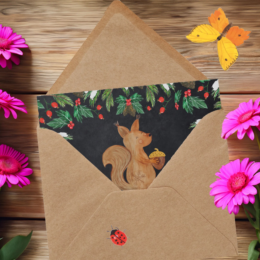 Deluxe Karte Eichhörnchen Weihnachten Hochwertige Klappkarte, Grußkarte, Geburtstagskarte, Einladungskarte, Hochwertige Grußkarte, Karte, Klappkarte, Glückwunschkarte, Hochzeitskarte, Winter, Weihnachten, Weihnachtsdeko, Nikolaus, Advent, Heiligabend, Wintermotiv, Neujahr, Frohes neues Jahr, Vogel, Frohe Weihnachten, Guten Rutsch, Weihnachtsgruß, Weihnachtsmotiv