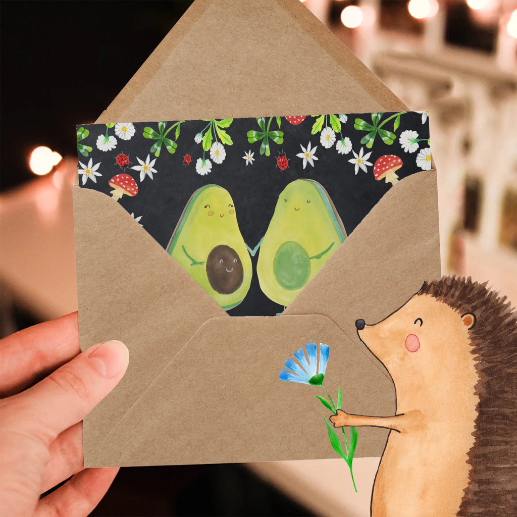 Deluxe Card avocado pair Karte, Einladungskarte, Hochwertige Grußkarte, Klappkarte, Geburtstagskarte, Hochzeitskarte, Hochwertige Klappkarte, Grußkarte, Glückwunschkarte, Avocado, Veggie, Vegan, Gesund, Kinder, Schwangerschaft, Hochzeit, Avocuddle, Avocados, Babyshower, Babyparty, Geburt, Liebe, Familie