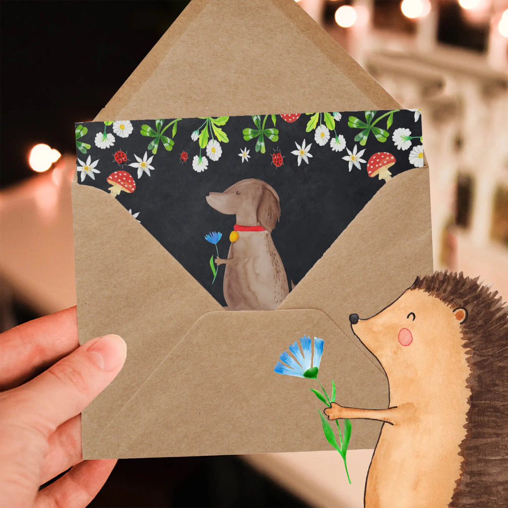 Deluxe Karte Hund Blume Hochwertige Klappkarte, Karte, Grußkarte, Klappkarte, Glückwunschkarte, Hochwertige Grußkarte, Geburtstagskarte, Einladungskarte, Hochzeitskarte, Hund, Hundemotiv, Haustier, Hunderasse, Tierliebhaber, Hundebesitzer, Sprüche, Frauchen, Hundeliebe, Hunde