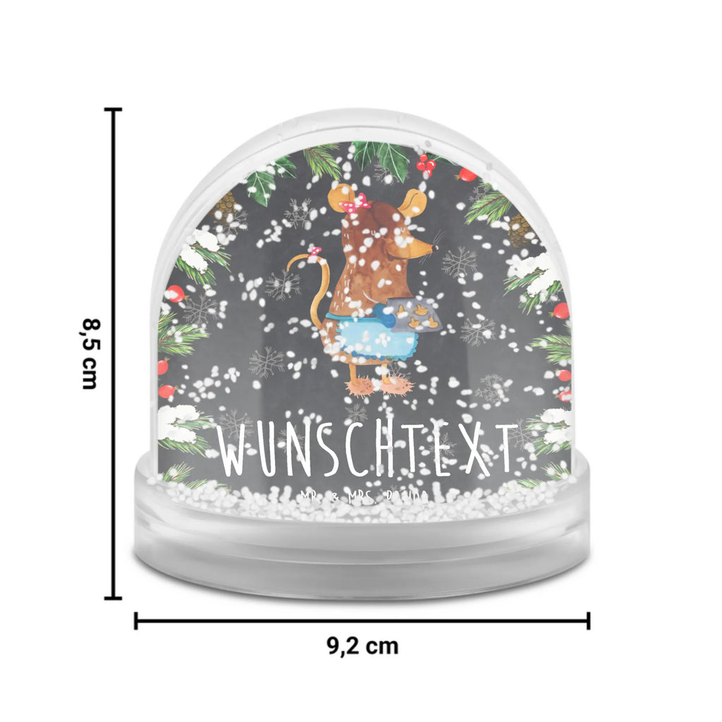 Personalized Snow Globe Mouse Cookies Schneekugel Mit Datum, Schneekugel Mit Liebevollem Text, Schneekugel Mit Tiermotiv Und Wunschtext, Romantische Schneekugel Mit Wunschtext, Schneekugel Selbst Gestalten, Schneekugel Mit Gravur, Moderne Schneekugel Mit Text, Schneekugel Mit Text, Schneekugel Mit Herz Und Namen, Schneekugel Für Erwachsene Mit Namen, Weihnachtskugel Mit Wunschtext, Personalisierte Schneekugel, Schneekugel Mit Licht Und Wunschtext, Schneekugel Mit Spruch, Geschenkidee Schneekugel Mit Namen, Schneekugel Mit Figur Und Gravur, Klassische Schneekugel Mit Namen, Schneekugel Mit Namen, Schneekugel Für Sammler Personalisiert, Schneekugel Mit Spieluhr Und Gravur, Winterkugel Mit Wunschtext, Schneekugel Mit Wunschtext, Schneekugel Für Paare Mit Gravur, Schneekugel Mit Stadtmotiv Und Namen, Schneekugel Für Kinder Mit Wunschtext, Schneekugel Weihnachten Mit Namen, Schneekugel Mit Initialen, Glaskugel Mit Namen, Schneekugel Als Geschenk Mit Namen, Winter, Weihnachten, Weihnachtsdeko, Nikolaus, Advent, Heiligabend, Wintermotiv, Chaosqueen, Maus, backen, Weihnachtsbäckerei, Weihnachtskekse, Kekse, Plätzchen