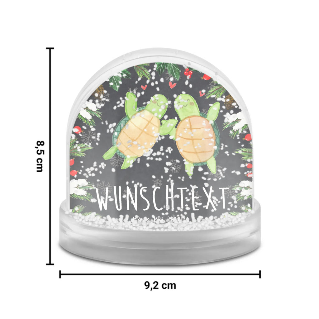 Personalisierte Schneekugel Schildkröten Paar Schneekugel Mit Spieluhr Und Gravur, Moderne Schneekugel Mit Text, Schneekugel Selbst Gestalten, Schneekugel Weihnachten Mit Namen, Schneekugel Mit Namen, Schneekugel Mit Herz Und Namen, Schneekugel Mit Liebevollem Text, Winterkugel Mit Wunschtext, Schneekugel Mit Tiermotiv Und Wunschtext, Klassische Schneekugel Mit Namen, Schneekugel Mit Gravur, Glaskugel Mit Namen, Schneekugel Als Geschenk Mit Namen, Schneekugel Mit Initialen, Schneekugel Mit Figur Und Gravur, Schneekugel Mit Text, Weihnachtskugel Mit Wunschtext, Romantische Schneekugel Mit Wunschtext, Schneekugel Für Erwachsene Mit Namen, Personalisierte Schneekugel, Schneekugel Mit Licht Und Wunschtext, Schneekugel Für Paare Mit Gravur, Schneekugel Für Sammler Personalisiert, Schneekugel Für Kinder Mit Wunschtext, Schneekugel Mit Stadtmotiv Und Namen, Schneekugel Mit Wunschtext, Schneekugel Mit Spruch, Geschenkidee Schneekugel Mit Namen, Schneekugel Mit Datum, Liebe, Partner, Freund, Freundin, Ehemann, Ehefrau, Heiraten, Verlobung, Heiratsantrag, Liebesgeschenk, Jahrestag, Hocheitstag, für Männer, Mitbringsel, Geschenk für Freundin, Liebesbeweis, Geschenk für Frauen, Hochzeitstag, Geschenk für Partner, Valentinstag, für Ehemann
