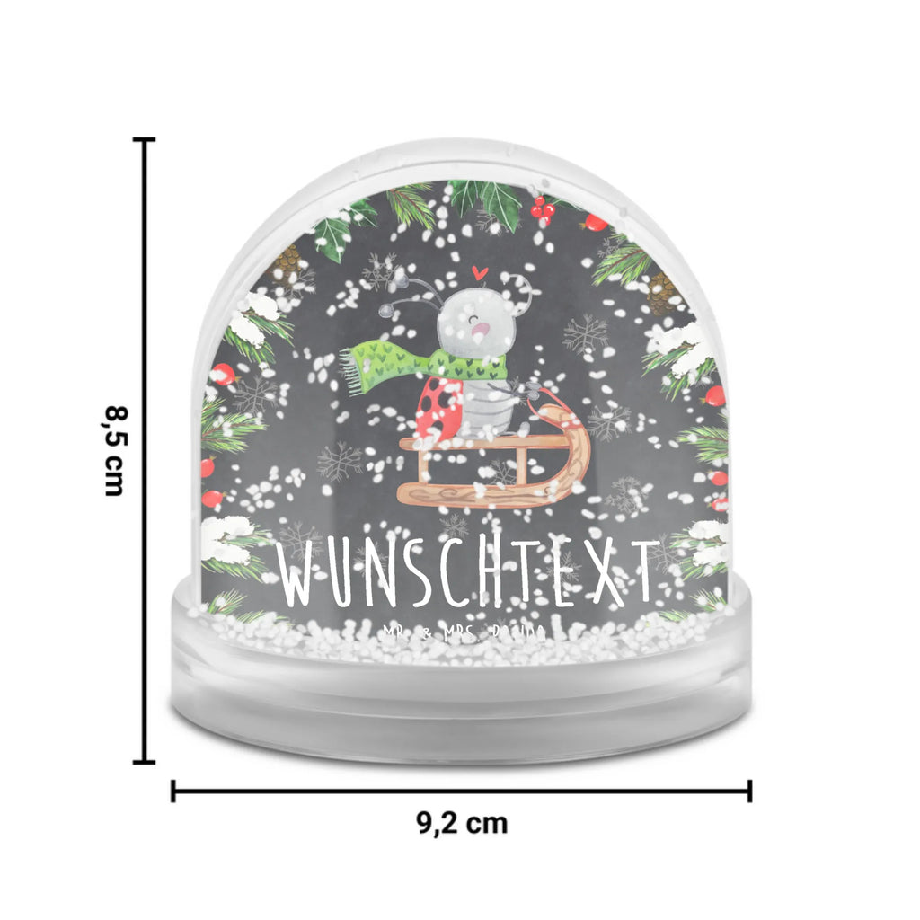 Personalized Snow Globe Smörle sledding Schneekugel Mit Spieluhr Und Gravur, Schneekugel Mit Stadtmotiv Und Namen, Schneekugel Selbst Gestalten, Schneekugel Mit Datum, Schneekugel Mit Licht Und Wunschtext, Schneekugel Für Sammler Personalisiert, Klassische Schneekugel Mit Namen, Schneekugel Mit Figur Und Gravur, Romantische Schneekugel Mit Wunschtext, Weihnachtskugel Mit Wunschtext, Winterkugel Mit Wunschtext, Schneekugel Weihnachten Mit Namen, Geschenkidee Schneekugel Mit Namen, Moderne Schneekugel Mit Text, Schneekugel Mit Tiermotiv Und Wunschtext, Schneekugel Mit Namen, Schneekugel Mit Herz Und Namen, Schneekugel Mit Liebevollem Text, Schneekugel Mit Text, Schneekugel Mit Initialen, Schneekugel Mit Spruch, Schneekugel Für Erwachsene Mit Namen, Glaskugel Mit Namen, Personalisierte Schneekugel, Schneekugel Mit Gravur, Schneekugel Als Geschenk Mit Namen, Schneekugel Für Kinder Mit Wunschtext, Schneekugel Für Paare Mit Gravur, Schneekugel Mit Wunschtext, Winter, Weihnachten, Weihnachtsdeko, Nikolaus, Advent, Heiligabend, Wintermotiv, Marzipan, Smörle, Schlittenfahren