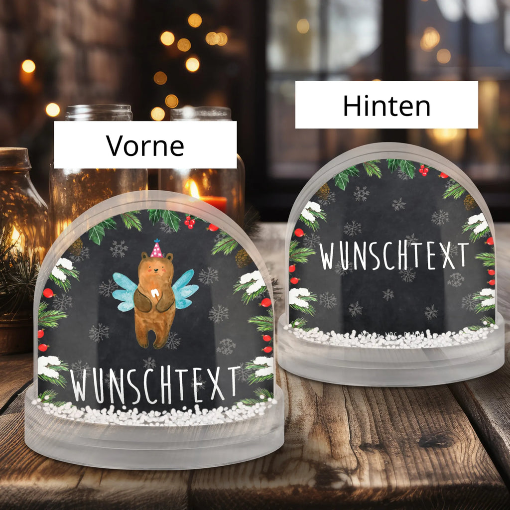 Personalisierte Schneekugel Bär Zahnfee Schneekugel Mit Text, Winterkugel Mit Wunschtext, Schneekugel Für Paare Mit Gravur, Schneekugel Mit Datum, Schneekugel Für Sammler Personalisiert, Glaskugel Mit Namen, Weihnachtskugel Mit Wunschtext, Schneekugel Mit Gravur, Moderne Schneekugel Mit Text, Schneekugel Mit Licht Und Wunschtext, Schneekugel Mit Stadtmotiv Und Namen, Geschenkidee Schneekugel Mit Namen, Schneekugel Mit Spieluhr Und Gravur, Schneekugel Als Geschenk Mit Namen, Schneekugel Mit Wunschtext, Schneekugel Für Kinder Mit Wunschtext, Schneekugel Mit Spruch, Schneekugel Weihnachten Mit Namen, Schneekugel Mit Figur Und Gravur, Schneekugel Mit Namen, Romantische Schneekugel Mit Wunschtext, Schneekugel Selbst Gestalten, Schneekugel Mit Initialen, Schneekugel Mit Liebevollem Text, Personalisierte Schneekugel, Schneekugel Für Erwachsene Mit Namen, Schneekugel Mit Tiermotiv Und Wunschtext, Schneekugel Mit Herz Und Namen, Klassische Schneekugel Mit Namen, Bär, Teddy, Teddybär, Zahnfee, Milchzahn, Fee, Erster Zahn