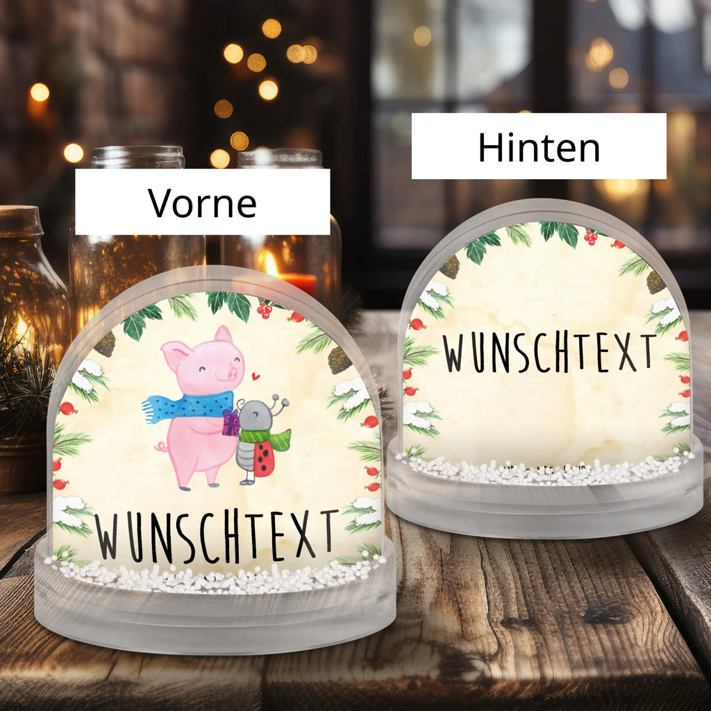 Personalisierte Schneekugel Glühschwein Smörle Schneekugel Für Sammler Personalisiert, Romantische Schneekugel Mit Wunschtext, Schneekugel Mit Herz Und Namen, Winterkugel Mit Wunschtext, Schneekugel Mit Gravur, Schneekugel Mit Stadtmotiv Und Namen, Schneekugel Mit Initialen, Schneekugel Für Erwachsene Mit Namen, Schneekugel Als Geschenk Mit Namen, Glaskugel Mit Namen, Schneekugel Mit Spruch, Schneekugel Für Paare Mit Gravur, Weihnachtskugel Mit Wunschtext, Schneekugel Mit Figur Und Gravur, Klassische Schneekugel Mit Namen, Schneekugel Mit Datum, Schneekugel Mit Text, Schneekugel Mit Wunschtext, Personalisierte Schneekugel, Schneekugel Für Kinder Mit Wunschtext, Schneekugel Mit Spieluhr Und Gravur, Geschenkidee Schneekugel Mit Namen, Schneekugel Mit Liebevollem Text, Moderne Schneekugel Mit Text, Schneekugel Selbst Gestalten, Schneekugel Mit Namen, Schneekugel Weihnachten Mit Namen, Schneekugel Mit Licht Und Wunschtext, Schneekugel Mit Tiermotiv Und Wunschtext, Winter, Weihnachten, Weihnachtsdeko, Nikolaus, Advent, Heiligabend, Wintermotiv, Süßer Marienkäfer gibt Geschenk, Smörle der stolze Marienkäfer, Herzliches Marienkäfer Motiv, Romantische Geschenkidee Glühwein, Winterlicher Glühwein Spruch, Kreatives Glühschwein Design, Handgezeichnetes Glühschwein, Glühwein Liebhaber Geschenk, Glühwein ist köstlich Spruch, Marienkäfer in Winterkleidung