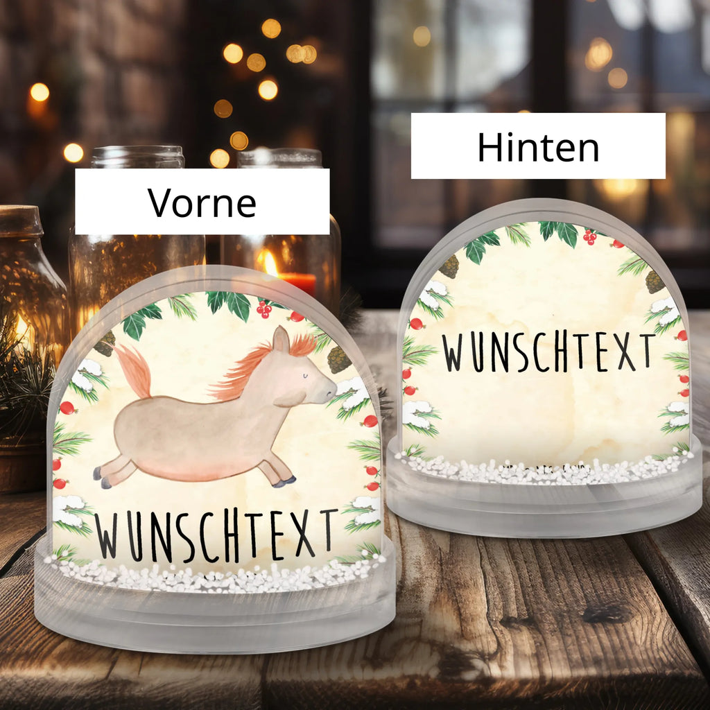Personalisierte Schneekugel Pferd Springen Moderne Schneekugel Mit Text, Schneekugel Mit Wunschtext, Klassische Schneekugel Mit Namen, Weihnachtskugel Mit Wunschtext, Glaskugel Mit Namen, Schneekugel Weihnachten Mit Namen, Schneekugel Als Geschenk Mit Namen, Winterkugel Mit Wunschtext, Schneekugel Für Erwachsene Mit Namen, Schneekugel Für Kinder Mit Wunschtext, Schneekugel Mit Licht Und Wunschtext, Schneekugel Mit Spruch, Schneekugel Mit Initialen, Schneekugel Für Sammler Personalisiert, Schneekugel Selbst Gestalten, Personalisierte Schneekugel, Schneekugel Mit Spieluhr Und Gravur, Schneekugel Mit Datum, Geschenkidee Schneekugel Mit Namen, Schneekugel Für Paare Mit Gravur, Romantische Schneekugel Mit Wunschtext, Schneekugel Mit Figur Und Gravur, Schneekugel Mit Namen, Schneekugel Mit Text, Schneekugel Mit Stadtmotiv Und Namen, Schneekugel Mit Tiermotiv Und Wunschtext, Schneekugel Mit Herz Und Namen, Schneekugel Mit Liebevollem Text, Schneekugel Mit Gravur, Bauernhof, Hoftiere, Landwirt, Landwirtin, Pony, reiten, Pferdebesitzer, Pferdestall, ausreiten, Stall, Pferde, Pferd