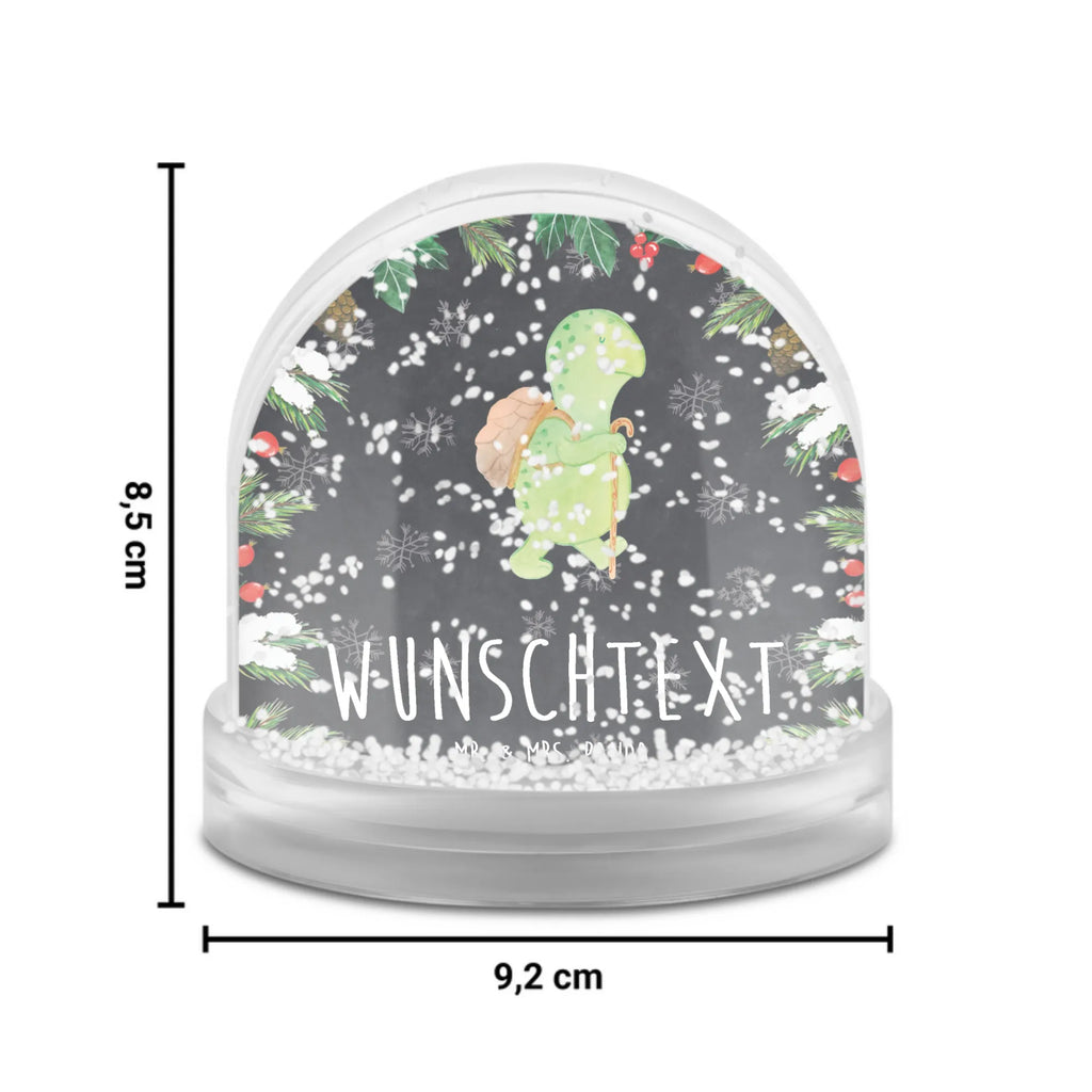 Personalisierte Schneekugel Schildkröte Wanderer Schneekugel Mit Gravur, Winterkugel Mit Wunschtext, Schneekugel Mit Licht Und Wunschtext, Glaskugel Mit Namen, Schneekugel Mit Spieluhr Und Gravur, Schneekugel Mit Namen, Klassische Schneekugel Mit Namen, Schneekugel Für Erwachsene Mit Namen, Schneekugel Mit Tiermotiv Und Wunschtext, Schneekugel Für Paare Mit Gravur, Schneekugel Mit Wunschtext, Schneekugel Mit Liebevollem Text, Schneekugel Mit Text, Schneekugel Weihnachten Mit Namen, Schneekugel Mit Datum, Schneekugel Mit Spruch, Personalisierte Schneekugel, Schneekugel Für Kinder Mit Wunschtext, Geschenkidee Schneekugel Mit Namen, Weihnachtskugel Mit Wunschtext, Schneekugel Mit Initialen, Schneekugel Mit Herz Und Namen, Romantische Schneekugel Mit Wunschtext, Schneekugel Für Sammler Personalisiert, Schneekugel Mit Figur Und Gravur, Schneekugel Selbst Gestalten, Schneekugel Mit Stadtmotiv Und Namen, Moderne Schneekugel Mit Text, Schneekugel Als Geschenk Mit Namen, Schildkröte, Motivation, Schildkröten, Motivationsspruch, Neuanfang, Motivationssprüche