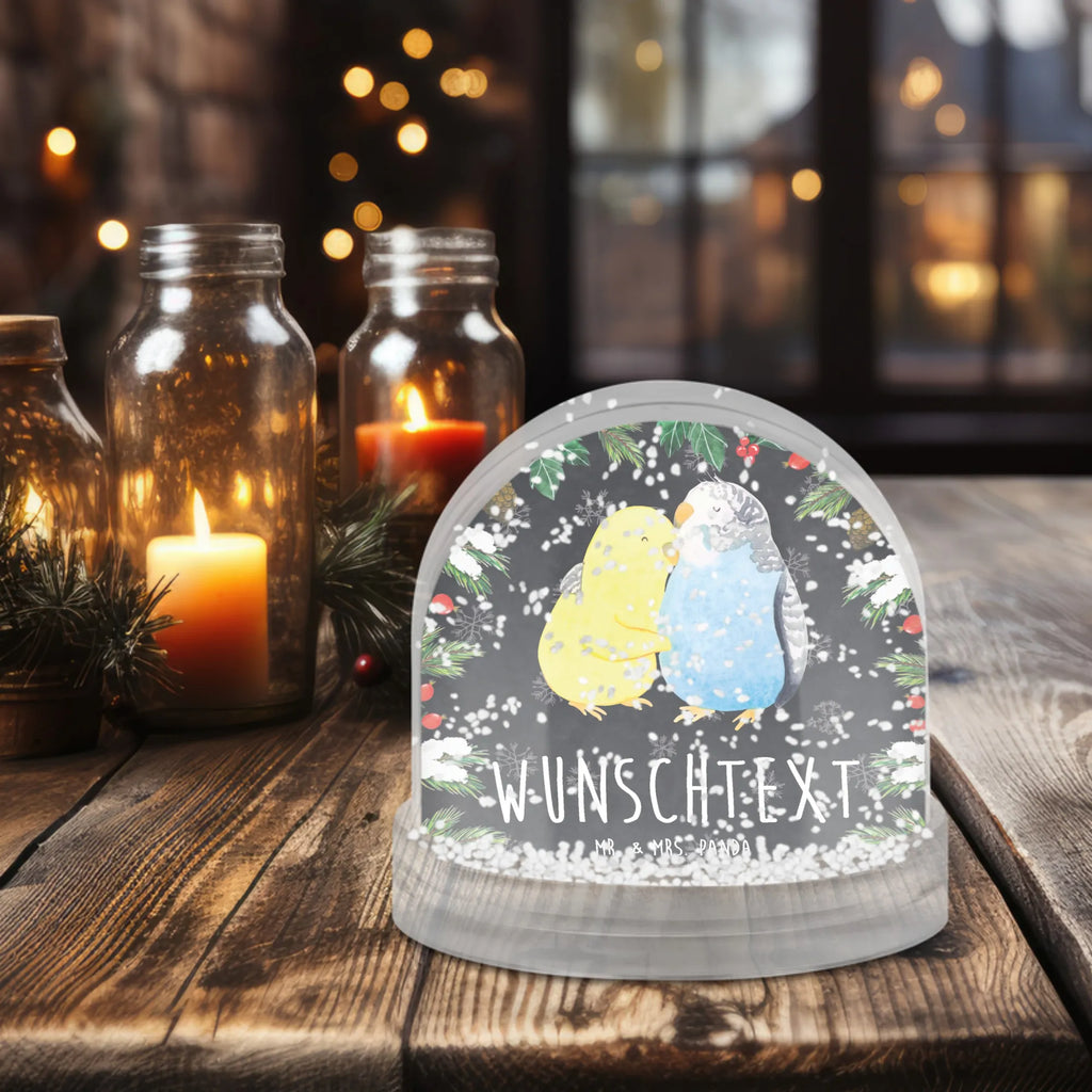 Personalisierte Schneekugel Wellensittich Liebe Schneekugel Als Geschenk Mit Namen, Weihnachtskugel Mit Wunschtext, Schneekugel Für Sammler Personalisiert, Schneekugel Mit Spruch, Schneekugel Mit Text, Schneekugel Mit Wunschtext, Schneekugel Mit Spieluhr Und Gravur, Schneekugel Für Kinder Mit Wunschtext, Klassische Schneekugel Mit Namen, Schneekugel Mit Figur Und Gravur, Geschenkidee Schneekugel Mit Namen, Schneekugel Mit Initialen, Schneekugel Weihnachten Mit Namen, Schneekugel Mit Stadtmotiv Und Namen, Schneekugel Mit Tiermotiv Und Wunschtext, Glaskugel Mit Namen, Schneekugel Mit Gravur, Schneekugel Mit Datum, Schneekugel Für Erwachsene Mit Namen, Schneekugel Mit Namen, Moderne Schneekugel Mit Text, Schneekugel Mit Herz Und Namen, Romantische Schneekugel Mit Wunschtext, Schneekugel Selbst Gestalten, Schneekugel Mit Liebevollem Text, Winterkugel Mit Wunschtext, Personalisierte Schneekugel, Schneekugel Mit Licht Und Wunschtext, Schneekugel Für Paare Mit Gravur, Liebe, Partner, Freund, Freundin, Ehemann, Ehefrau, Heiraten, Verlobung, Heiratsantrag, Liebesgeschenk, Jahrestag, Hocheitstag, Wellensittich, Vertrauen, Vögel, Nähe, Kuscheln