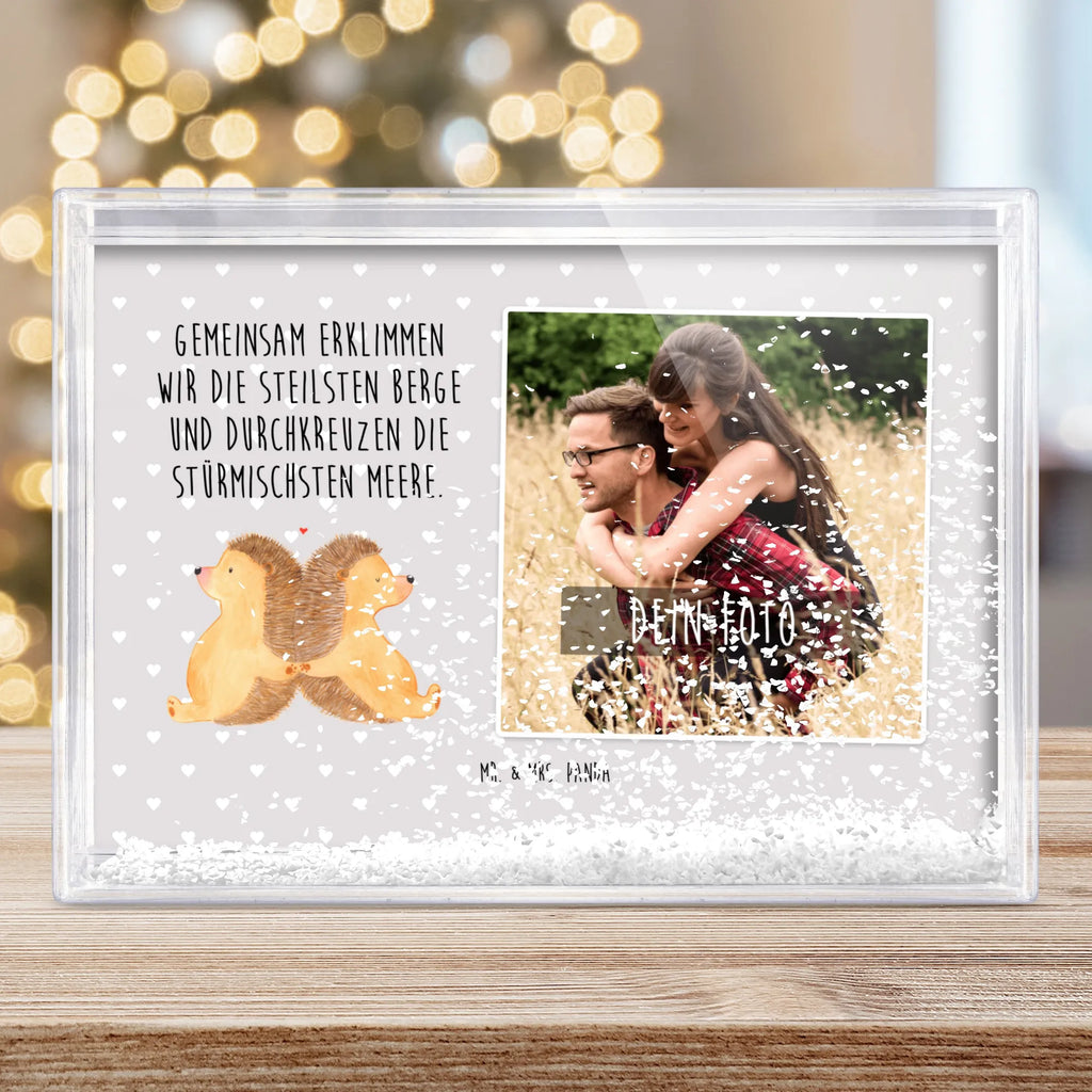 Shake Frame with Photo Hedgehogs holding hands Schüttelrahmen mit Foto, Fotogeschenke, Rahmen mit Foto, Orginalles Fotogeschenk, Bilderrahmen mit Foto, Fotogeschenk, Liebe, Partner, Freund, Freundin, Ehemann, Ehefrau, Heiraten, Verlobung, Heiratsantrag, Liebesgeschenk, Jahrestag, Hocheitstag, große Liebe, Igelliebe, Liebesbeweis, Lieblingsmensch, Igel, Geschenk für zwei, Hand in Hand, Hochzeit, Love, Liebesbotschaft, Gemeinsamkeit