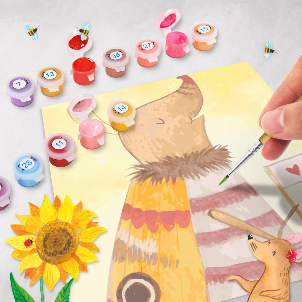 Malen nach Zahlen Nachtfalter Fähnchen Motiv Baseln, Künstler, Bastelidee, Malen, Kunstwerk, Ausmalbild, Kreativität, Malen nach Zahlen, DIY, Tiermotive, Gute Laune, lustige Sprüche, Tiere, Küche Deko, süß, Spruch witzig, Was kostet die Welt, Spruch lustig, Käfer, Nachtfalter, niedlich