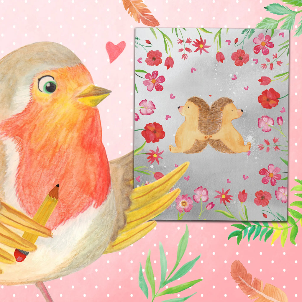 Paint by Numbers Hedgehogs holding hands Malen, Kreativität, DIY, Künstler, Malen nach Zahlen, Ausmalbild, Bastelidee, Kunstwerk, Baseln, Liebe, Partner, Freund, Freundin, Ehemann, Ehefrau, Heiraten, Verlobung, Heiratsantrag, Liebesgeschenk, Jahrestag, Hocheitstag, Hochzeit, Liebesbotschaft, Gemeinsamkeit, Lieblingsmensch, Liebesbeweis, Igelliebe, große Liebe, Geschenk für zwei, Igel, Hand in Hand, Love