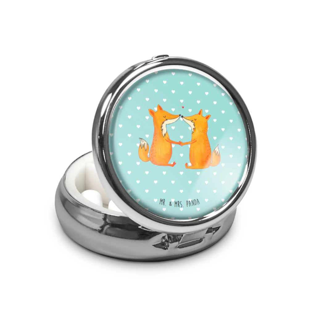 Pillbox foxes Love Pillenorganizer, Tabletten, Tablettenbox, Pillen, Dose, Tablettenorganizer, Pillendose, Pillendose klein, Fuchs, Paar, Freund, Liebe, Ehe, Fox, Füchse, Freundin, Ehemann, Verlobte, Liebesbeweis, Liebespaar, Ehefrau, Partner