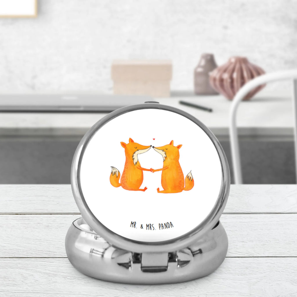 Pillbox foxes Love Pillenorganizer, Tabletten, Tablettenbox, Pillen, Dose, Tablettenorganizer, Pillendose, Pillendose klein, Fuchs, Paar, Freund, Liebe, Ehe, Fox, Füchse, Freundin, Ehemann, Verlobte, Liebesbeweis, Liebespaar, Ehefrau, Partner