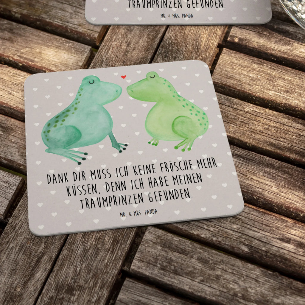 Bierdeckel Frosch Liebe Tischdeko, Bierdeckel, Gastgeschenk Hochzeit, Liebe, Partner, Freund, Freundin, Ehemann, Ehefrau, Heiraten, Verlobung, Heiratsantrag, Liebesgeschenk, Jahrestag, Hocheitstag, Geschenk Freund, Fröschchen, Frösche, Liebesbeweis, Geschenk Hochzeit, Froschkönig, Frosch, Verheiratet, Geschenk Freundin, Verliebt, Verlobt, Hochzeitstag