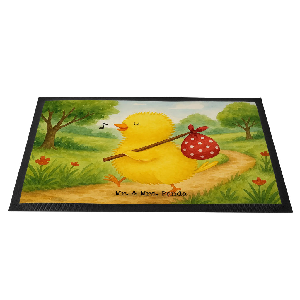 Fußmatte Küken Wander Design Schmutzfangmatte, Eingangsteppich, Fußmatten, Fußmatte outdoor, Haustürmatte, Fussmatten online, Schmutzmatte, Gummi Matte, Fußmatte außen, Fußmatte innen, Fußabtreter, Türvorleger, Fußabstreifer, Gummimatte, Motivfußmatte, Fußmatte waschbar, Schmutzfangmatte waschbar, Türmatte, Fussmatten, Matte, Fußabstreifer außen, Schmutzfangteppich, Fußmatte außen wetterfest, Schmutzfänger, Vorleger, Sauberlaufmatte, Fußabtreter außen, Ostern, Osterhase, Ostergeschenke, Osternest, Osterdeko, Geschenke zu Ostern, Ostern Geschenk, Ostergeschenke Kinder, Ostern Kinder, Küken, Freude, Grüße, Weltenbummler, Ostereier, liebe Grüße, Backpacker, Frohe Ostern, Flausen, Ei, Ostergrüße, Zeit, Reisen, Osterei, Frühlingsgefühle, Wunder, Zeitmanagement