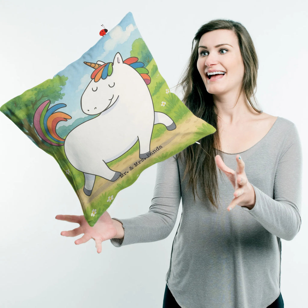 40x40 Kissen Einhorn Stolzieren Design Kissenhülle, Kopfkissen, Sofakissen, Dekokissen, Motivkissen, sofakissen, sitzkissen, Kissen, Kissenbezüge, Kissenbezug 40x40, Kissen 40x40, Kissenhülle 40x40, Zierkissen, Couchkissen, Dekokissen Sofa, Sofakissen 40x40, Dekokissen 40x40, Kopfkissen 40x40, Kissen 40x40 Waschbar, Einhorn, Einhörner, Einhorn Deko, Unicorn, stolz, anders, bunt, Pferd, Reiter, Reiten, Freundin, Geschenk