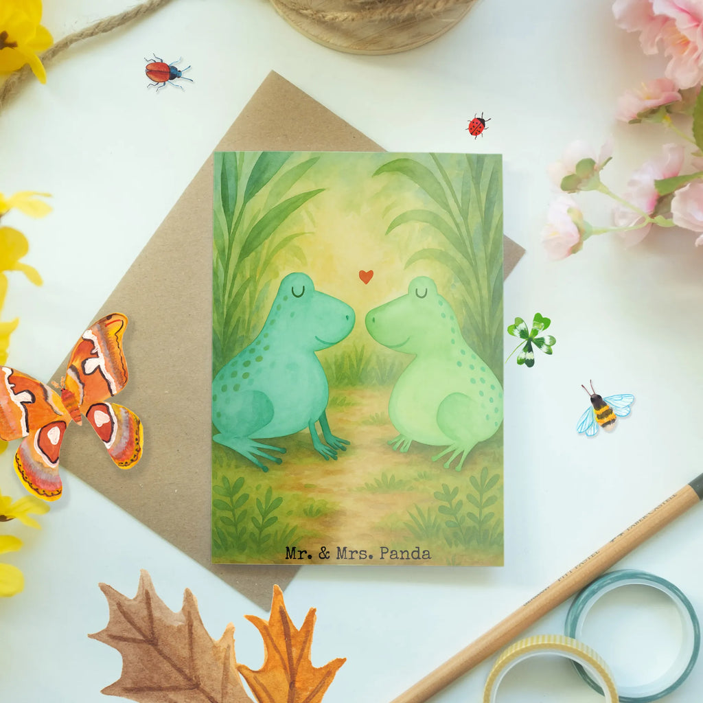 Greetings card Frogs in love Design Grußkarte, Klappkarte, Einladungskarte, Glückwunschkarte, Hochzeitskarte, Geburtstagskarte, Karte, Ansichtskarten, Liebe, Partner, Freund, Freundin, Ehemann, Ehefrau, Heiraten, Verlobung, Heiratsantrag, Liebesgeschenk, Jahrestag, Hocheitstag, Verliebt, Verlobt, Verheiratet, Geschenk Freundin, Geschenk Freund, Liebesbeweis, Hochzeitstag, Geschenk Hochzeit, Frosch, Frösche, Froschkönig, Fröschchen