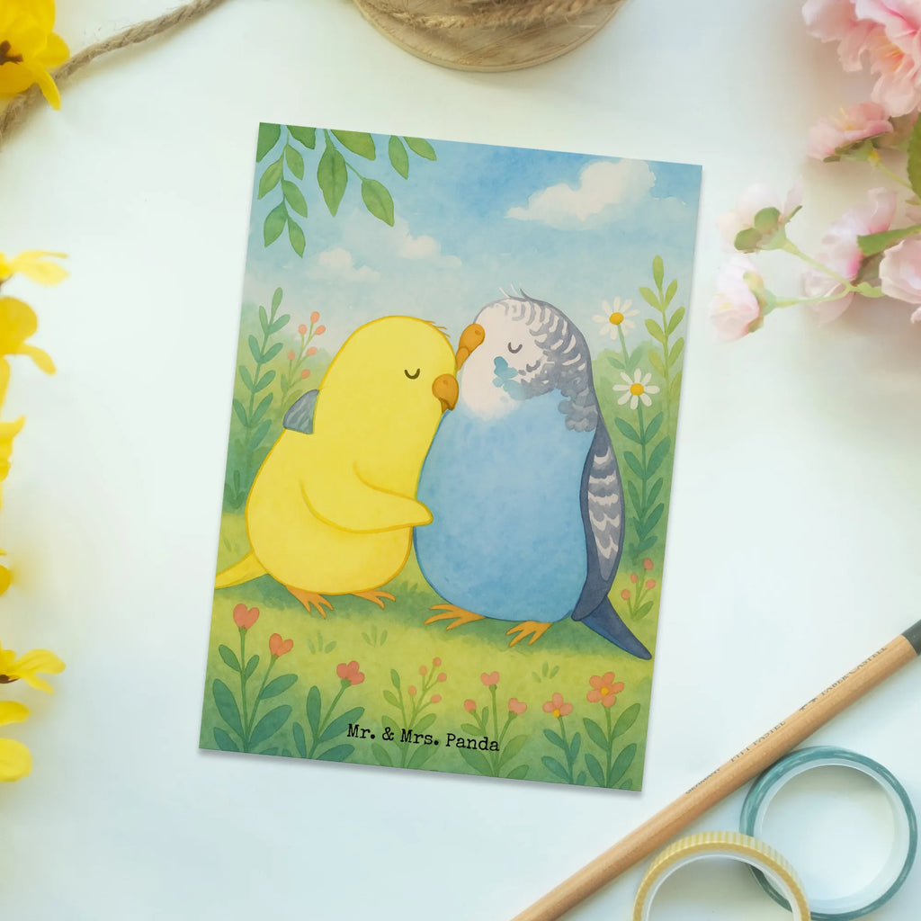 Postkarte Wellensittich Liebe Design Postkarte, Karte, Geschenkkarte, Grußkarte, Einladung, Ansichtskarte, Geburtstagskarte, Einladungskarte, Dankeskarte, Ansichtskarten, Einladung Geburtstag, Einladungskarten Geburtstag, Liebe, Partner, Freund, Freundin, Ehemann, Ehefrau, Heiraten, Verlobung, Heiratsantrag, Liebesgeschenk, Jahrestag, Hocheitstag, Vögel, Wellensittich, Nähe, Kuscheln, Vertrauen