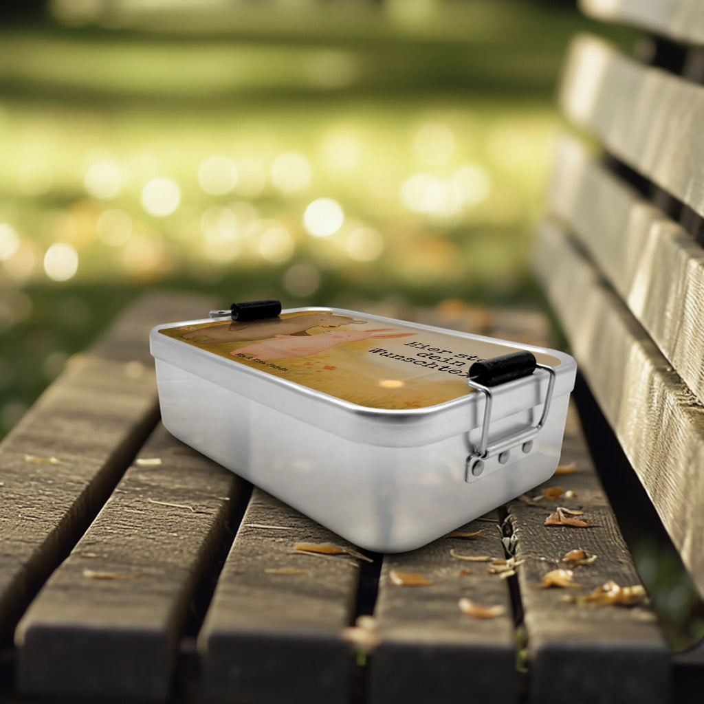 Personalisierte Metall Brotdose Bär und Hase Umarmen Design Schule, Brotbox mit Namen, Brotbox, Kindergarten, Brotdose mit Namen, Brotdose, Geschenk mit Namen, Uni, Liebe, Partner, Freund, Freundin, Ehemann, Ehefrau, Heiraten, Verlobung, Heiratsantrag, Liebesgeschenk, Jahrestag, Hocheitstag, Bär, Bärchen, bester Freund, Freunde, Hase, best friends