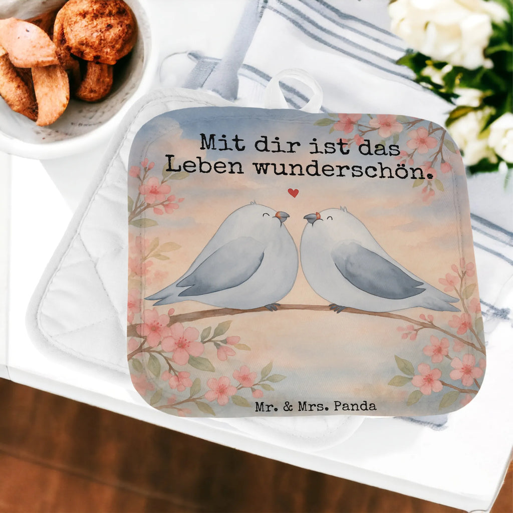 2er Set Topflappen  Turteltauben Liebe Design Topfuntersetzer, Ofenhandschuh, Topflappen 2er Set, Topflappen lustig, Topflappenset, Ofenhandschuhe, Topflappen Set, Topflappen, Schöne Topflappen, Topflappen mit Spruch, Topfhandschuhe, Topfhandschuh, Liebe, Partner, Freund, Freundin, Ehemann, Ehefrau, Heiraten, Verlobung, Heiratsantrag, Liebesgeschenk, Jahrestag, Hocheitstag, Turteltäubchen, Geschenk Freundin, Hochzeitstag, Tauben, Geschenk Freund, Verheiratet, Verlobt, Verliebt, Geschenk Hochzeit, Turteltauben, Liebesbeweis