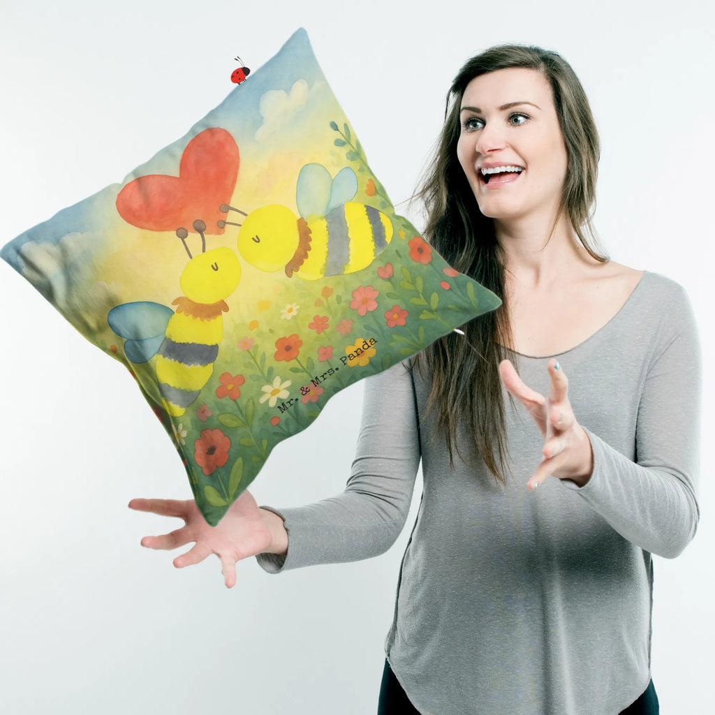 40x40 Kissen Biene Liebe Design Sofakissen, Dekokissen Sofa, Kissenbezug 40x40, Sofakissen 40x40, Kissenbezüge, Kissenhülle, Couchkissen, sofakissen, Kissenhülle 40x40, Zierkissen, Dekokissen, sitzkissen, Kopfkissen, Kissen 40x40, Kopfkissen 40x40, Kissen 40x40 Waschbar, Kissen, Motivkissen, Dekokissen 40x40, Biene, Wespe, Hummel