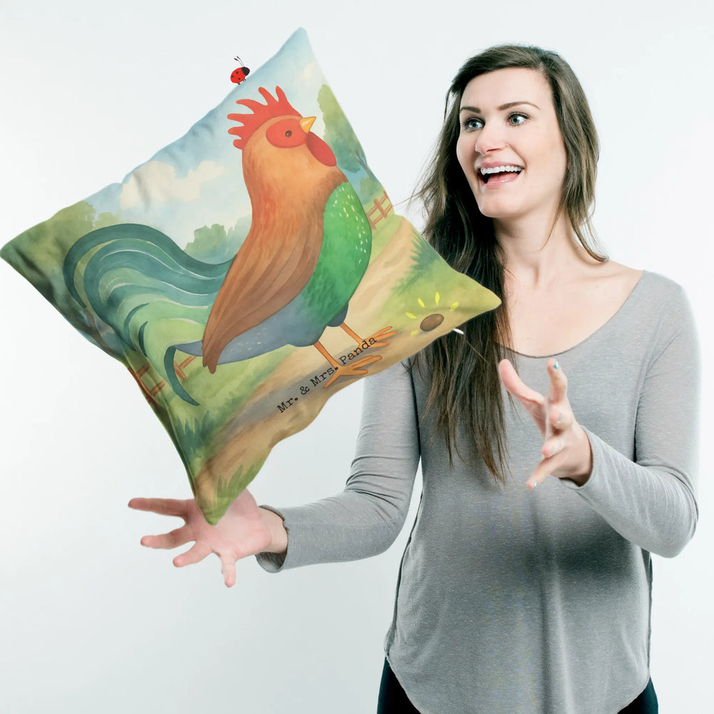 40x40 Kissen Hahn Korn Design Sofakissen, sitzkissen, Kopfkissen, Motivkissen, Dekokissen, Dekokissen 40x40, Zierkissen, Kissen 40x40 Waschbar, Sofakissen 40x40, Kissen, Kissenhülle 40x40, sofakissen, Kissenhülle, Kissen 40x40, Kopfkissen 40x40, Kissenbezüge, Kissenbezug 40x40, Dekokissen Sofa, Couchkissen, Bauernhof, Hoftiere, Landwirt, Landwirtin, Hahn, Henne, Natur, Korn, Eier