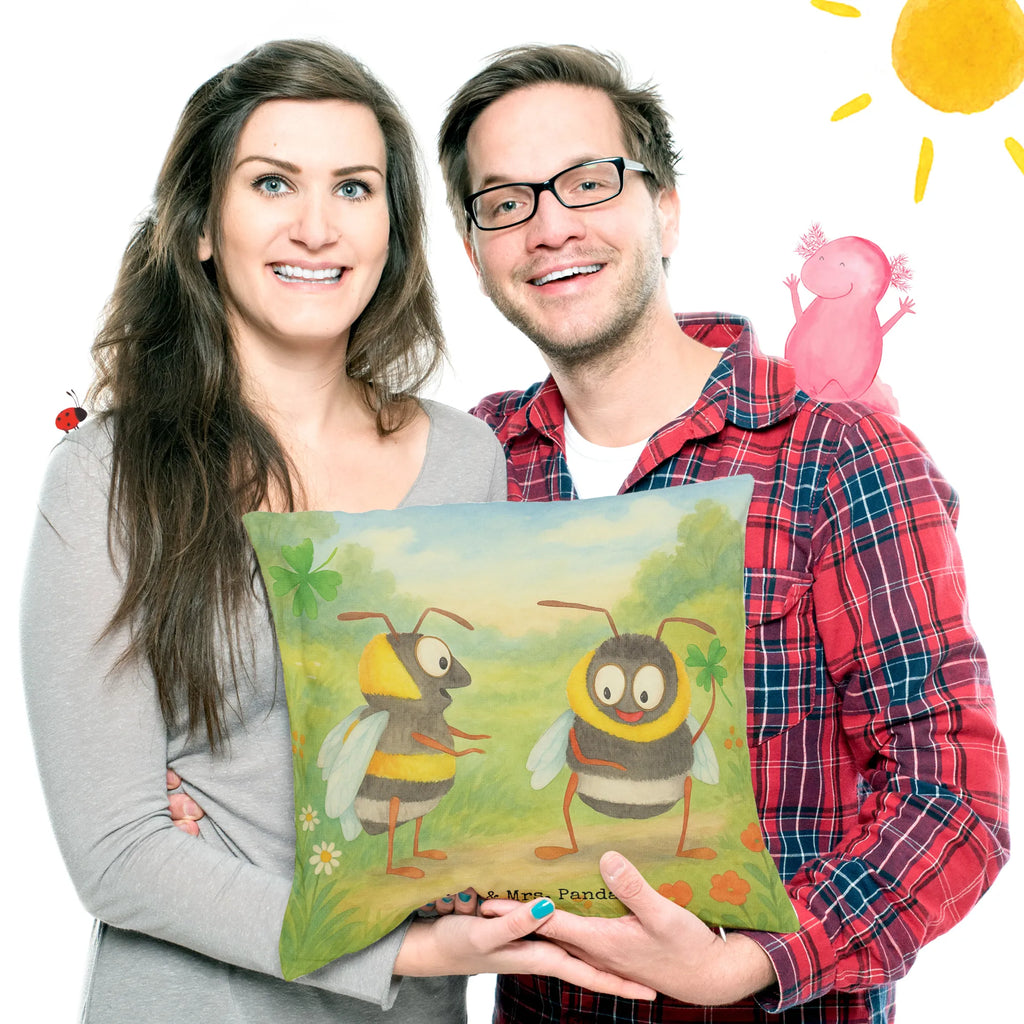40x40 Kissen Bienen Paar Design Kissenhülle, Kopfkissen, Sofakissen, Dekokissen, Motivkissen, sofakissen, sitzkissen, Kissen, Kissenbezüge, Kissenbezug 40x40, Kissen 40x40, Kissenhülle 40x40, Zierkissen, Couchkissen, Dekokissen Sofa, Sofakissen 40x40, Dekokissen 40x40, Kopfkissen 40x40, Kissen 40x40 Waschbar, Liebe, Partner, Freund, Freundin, Ehemann, Ehefrau, Heiraten, Verlobung, Heiratsantrag, Liebesgeschenk, Jahrestag, Hocheitstag, Valentinstag, Geschenk für Frauen, Hochzeitstag, Mitbringsel, Geschenk für Freundin, Geschenk für Partner, Liebesbeweis, für Männer, für Ehemann, Schildkröten, verliebte Schildkröten