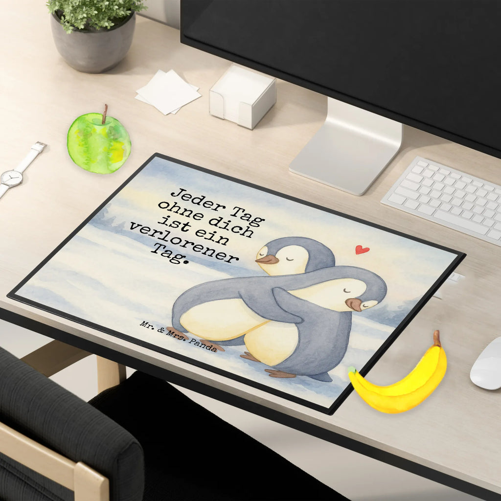 Desk pad penguins Cuddle Design Schreibunterlage, Schreibtischauflage, Bürobedarf, Büroartikel, Schreibwaren, Schreibtisch Unterlagen, Schreibtischunterlage Groß, Liebe, Partner, Freund, Freundin, Ehemann, Ehefrau, Heiraten, Verlobung, Heiratsantrag, Liebesgeschenk, Jahrestag, Hocheitstag, Valentinstag, Geschenk für Frauen, Hochzeitstag, Mitbringsel, Geschenk für Freundin, Geschenk für Partner, Liebesbeweis, für Männer, für Ehemann