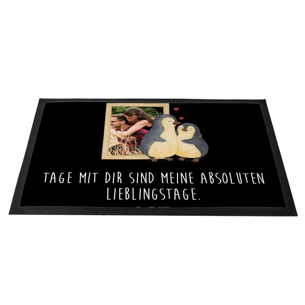 Personalisierte Foto Fußmatte Pinguin umarmen Design Personalisierte Foto Fußmatte, Pinguin, Verlobung, Hochzeitstag, Liebesbeweis, Liebesgeschenk, Liebespaar, Jahrestag, Hochzeit, Liebe, Hochzeitsgeschenk