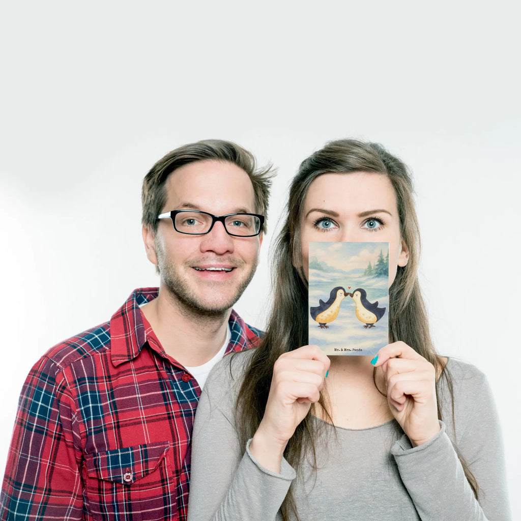 Postkarte Pinguin Liebe Design Grußkarte, Postkarte, Ansichtskarten, Einladung Geburtstag, Einladung, Einladungskarten Geburtstag, Ansichtskarte, Karte, Geschenkkarte, Geburtstagskarte, Einladungskarte, Dankeskarte, Liebe, Partner, Freund, Freundin, Ehemann, Ehefrau, Heiraten, Verlobung, Heiratsantrag, Liebesgeschenk, Jahrestag, Hocheitstag, Pinguin, Liebesbeweis, Verlobter, Pärchen. Liebespaar, Pinguin Liebe, Hochzeit, Verlobte, Pinguin Paar, Pinguine, Hochzeitstag, Liebesspruch, Geschenk Hochzeitstag, Gastgeschenk, Love, Pinguinpaar, Geschenkidee, Geschenk Freund, Paar, Geschenk Freundin