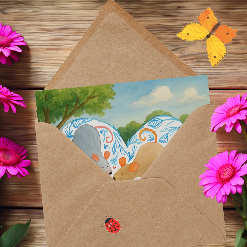 Deluxe Card Mice heart Design Karte, Grußkarte, Klappkarte, Einladungskarte, Glückwunschkarte, Hochzeitskarte, Geburtstagskarte, Hochwertige Grußkarte, Hochwertige Klappkarte, Liebe, Partner, Freund, Freundin, Ehemann, Ehefrau, Heiraten, Verlobung, Heiratsantrag, Liebesgeschenk, Jahrestag, Hocheitstag, Maus, Mäuse, Liebesbotschaft, Liebesbeweis, Hochzeit, Lieblingsmensch, Gemeinsamkeit, Love, Geschenk für zwei