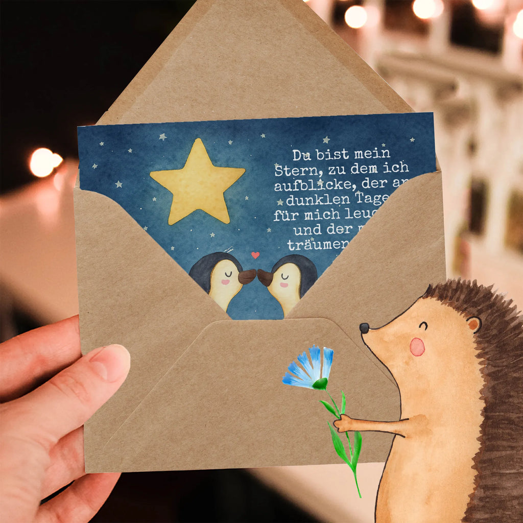 Deluxe Karte Pinguin Liebe Design Karte, Grußkarte, Klappkarte, Einladungskarte, Glückwunschkarte, Hochzeitskarte, Geburtstagskarte, Hochwertige Grußkarte, Hochwertige Klappkarte, Liebe, Partner, Freund, Freundin, Ehemann, Ehefrau, Heiraten, Verlobung, Heiratsantrag, Liebesgeschenk, Jahrestag, Hocheitstag, Pinguin, Pinguine, Pinguin Paar, Pinguinpaar, Pinguin Liebe, Paar, Pärchen. Liebespaar, Liebesbeweis, Liebesspruch, Hochzeitstag, Geschenk Freund, Geschenk Freundin, Verlobte, Verlobter, Love, Geschenk Hochzeitstag, Geschenkidee, Hochzeit, Gastgeschenk