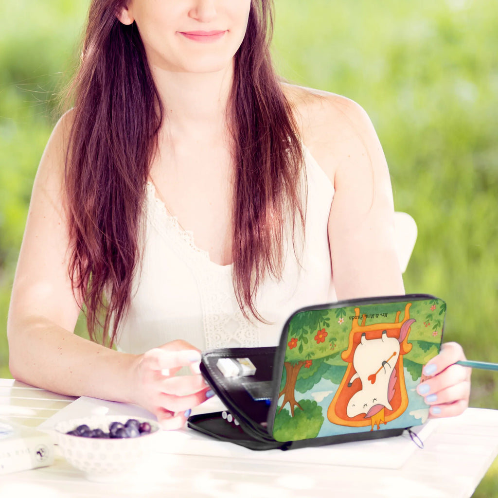 Leather folder unicorn princess Design Kinder Federmappe, Schule, Schülerin, Bestückte Federmappe, Stifte Etui, Stiftetasche, Schüler, Geschenk, Einschulung, Grundschule, Büro Stifte Etui, Federmappe Einschulung, Federmäppchen bedruckt, Stifterolle, Kind, Federmäppchen, Motiv, Federmappe, Einhorn, Einhörner, Einhorn Deko, Unicorn, Monat, Prinzessin, Geburtstagsgeschenk, Geburtstag