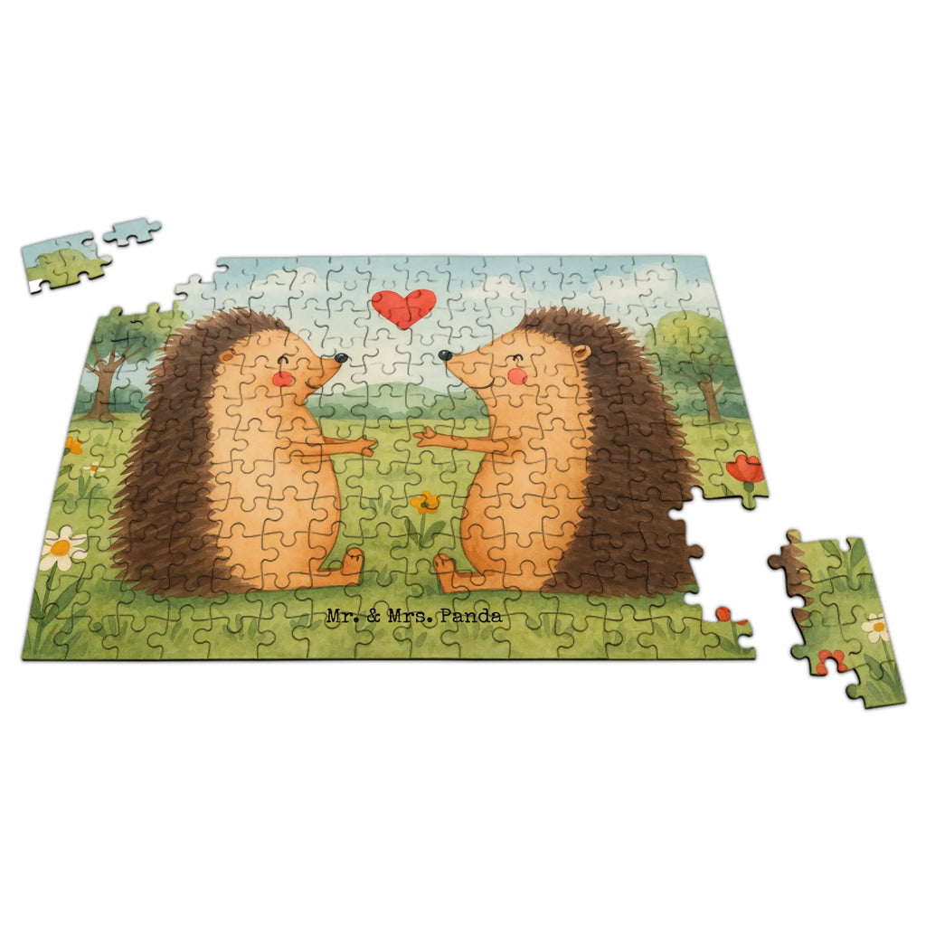 Puzzle Hedgehogs in love Design Puzzle, Liebe, Partner, Freund, Freundin, Ehemann, Ehefrau, Heiraten, Verlobung, Heiratsantrag, Liebesgeschenk, Jahrestag, Hocheitstag, Verliebt, Geschenk, Liebesbeweis, Verlobt, Hochzeitstag, Igel, Verheiratet, Hochzeit