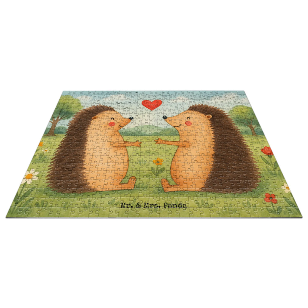 Puzzle Hedgehogs in love Design Puzzle, Liebe, Partner, Freund, Freundin, Ehemann, Ehefrau, Heiraten, Verlobung, Heiratsantrag, Liebesgeschenk, Jahrestag, Hocheitstag, Verliebt, Geschenk, Liebesbeweis, Verlobt, Hochzeitstag, Igel, Verheiratet, Hochzeit