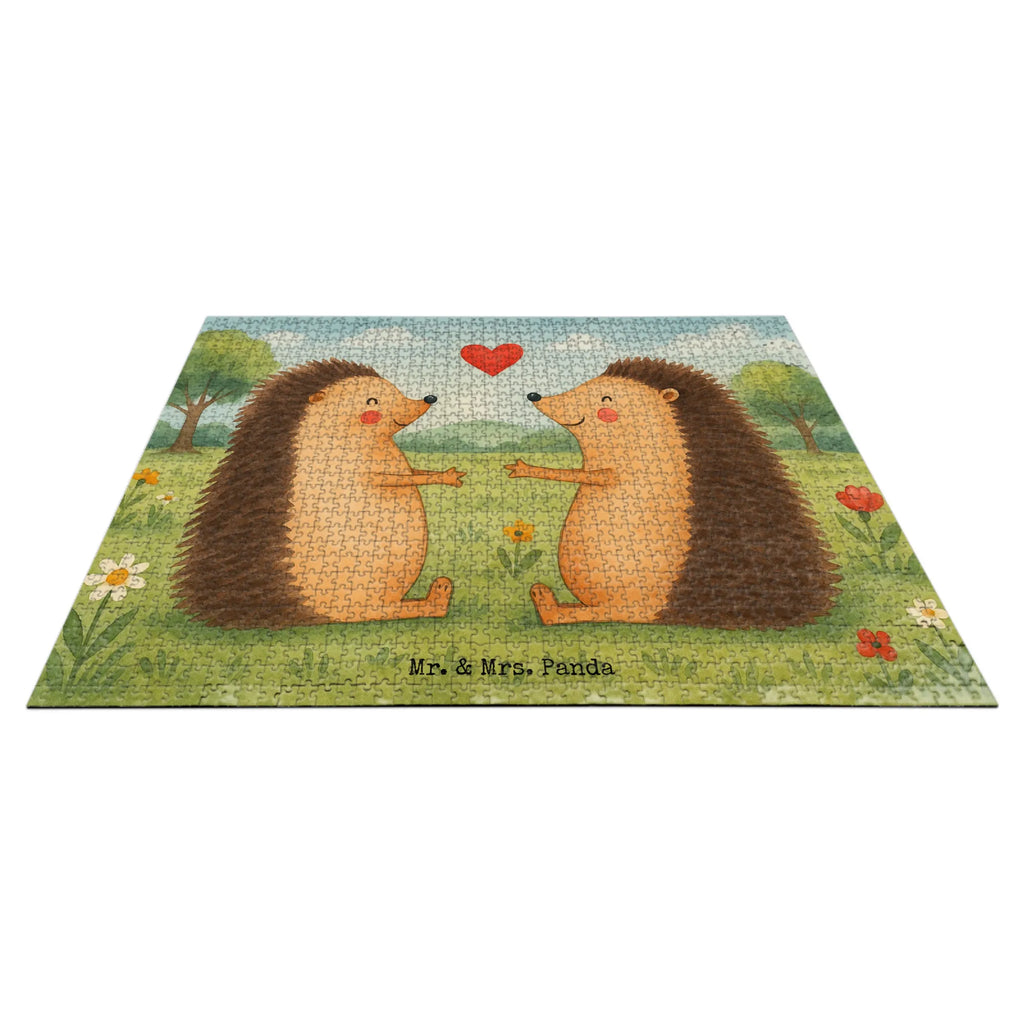 Puzzle Hedgehogs in love Design Puzzle, Liebe, Partner, Freund, Freundin, Ehemann, Ehefrau, Heiraten, Verlobung, Heiratsantrag, Liebesgeschenk, Jahrestag, Hocheitstag, Verliebt, Geschenk, Liebesbeweis, Verlobt, Hochzeitstag, Igel, Verheiratet, Hochzeit
