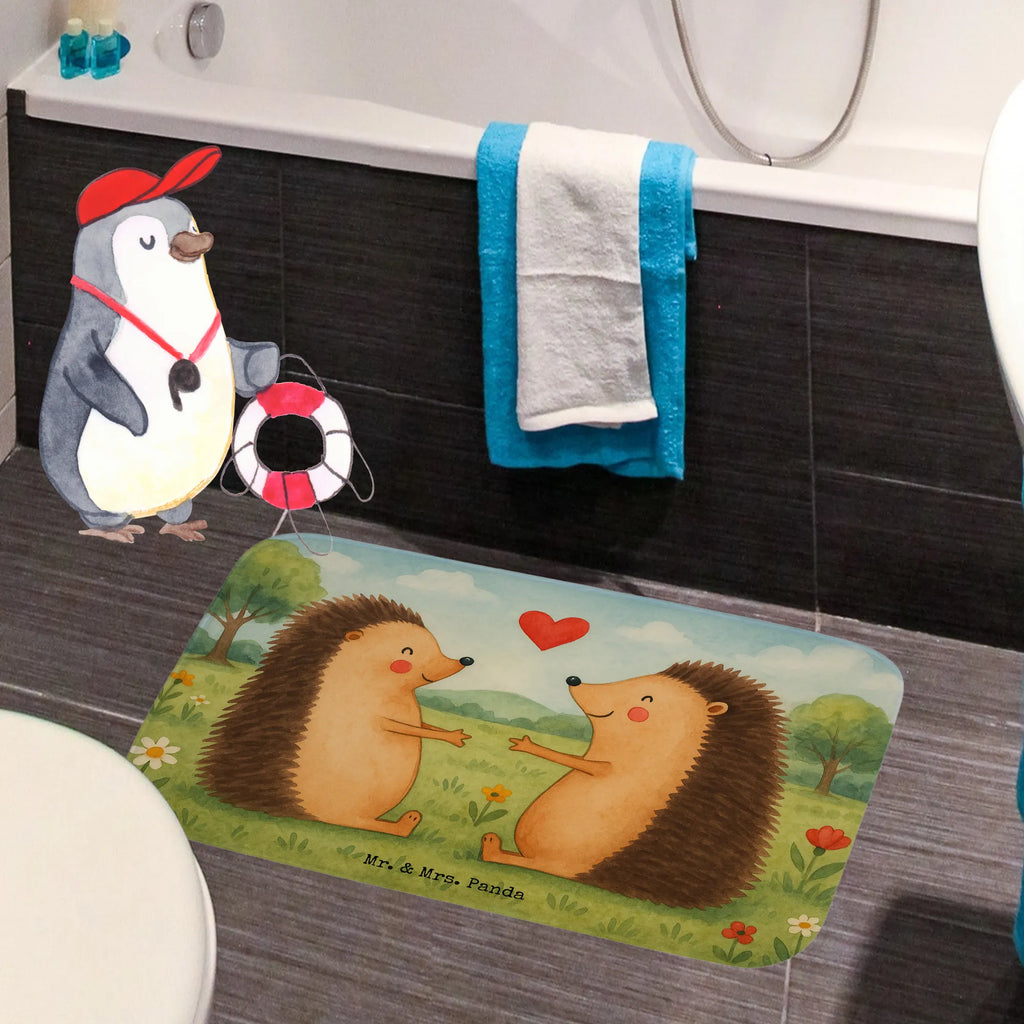 Bath mat Hedgehogs in love Design Saugfähiger Badvorleger, Badmatte Waschbar, Badvorleger, Weiche Badezimmermatte, Badvorleger Für Gäste-WC, Badvorleger Mikrofaser, Badvorleger Klassisch, Badezimmer Matte, Badvorleger Naturmaterial, Teppich Fürs Bad, Badvorleger Vintage, Weicher Badvorleger, Badvorleger Weiß, Badvorleger Schwarz, Waschbarer Badvorleger, Badvorleger Design, Badvorleger Antirutsch, Badematte, Badezimmerteppich, Badvorleger Für Dusche, Badvorleger Nachhaltig, Badvorleger Groß, Badgarnitur, Rechteckiger Badvorleger, Badläufer, Duschvorleger, Badematten Set, Rutschfester Badvorleger, Badvorleger Klein, Bad Fußmatte, Badteppich, Badvorleger Gemustert, Badvorleger Modern, Runder Badvorleger, Badvorleger Für Badewanne, Badvorleger Baumwolle, Badematte Rutschfest, Badvorleger Teppich, Liebe, Partner, Freund, Freundin, Ehemann, Ehefrau, Heiraten, Verlobung, Heiratsantrag, Liebesgeschenk, Jahrestag, Hocheitstag, Hochzeitstag, Verlobt, Geschenk, Verliebt, Verheiratet, Igel, Liebesbeweis, Hochzeit