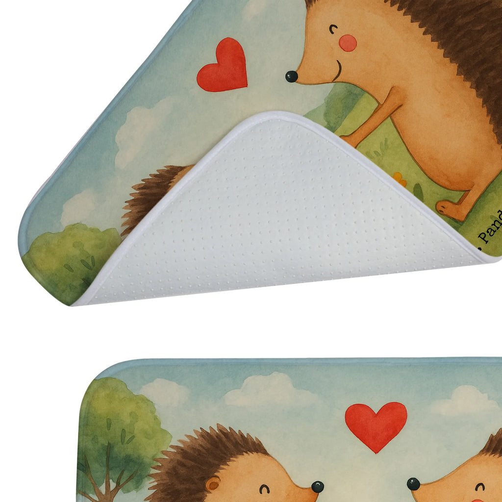 Bath mat Hedgehogs in love Design Saugfähiger Badvorleger, Badmatte Waschbar, Badvorleger, Weiche Badezimmermatte, Badvorleger Für Gäste-WC, Badvorleger Mikrofaser, Badvorleger Klassisch, Badezimmer Matte, Badvorleger Naturmaterial, Teppich Fürs Bad, Badvorleger Vintage, Weicher Badvorleger, Badvorleger Weiß, Badvorleger Schwarz, Waschbarer Badvorleger, Badvorleger Design, Badvorleger Antirutsch, Badematte, Badezimmerteppich, Badvorleger Für Dusche, Badvorleger Nachhaltig, Badvorleger Groß, Badgarnitur, Rechteckiger Badvorleger, Badläufer, Duschvorleger, Badematten Set, Rutschfester Badvorleger, Badvorleger Klein, Bad Fußmatte, Badteppich, Badvorleger Gemustert, Badvorleger Modern, Runder Badvorleger, Badvorleger Für Badewanne, Badvorleger Baumwolle, Badematte Rutschfest, Badvorleger Teppich, Liebe, Partner, Freund, Freundin, Ehemann, Ehefrau, Heiraten, Verlobung, Heiratsantrag, Liebesgeschenk, Jahrestag, Hocheitstag, Hochzeitstag, Verlobt, Geschenk, Verliebt, Verheiratet, Igel, Liebesbeweis, Hochzeit