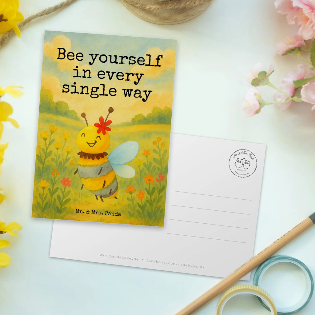 Postcard bee flower Design Postkarte, Karte, Geschenkkarte, Grußkarte, Einladung, Ansichtskarte, Geburtstagskarte, Einladungskarte, Dankeskarte, Ansichtskarten, Einladung Geburtstag, Einladungskarten Geburtstag, Biene, Wespe, Hummel