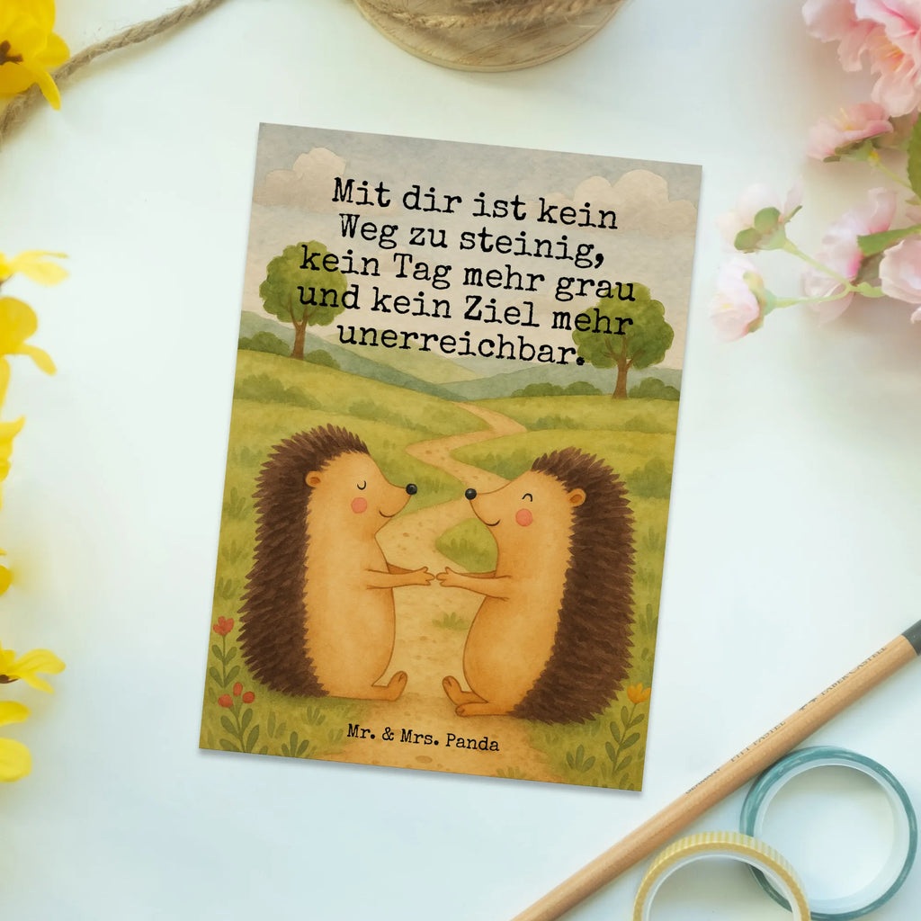 Postcard Hedgehogs in love Design Postkarte, Karte, Geschenkkarte, Grußkarte, Einladung, Ansichtskarte, Geburtstagskarte, Einladungskarte, Dankeskarte, Ansichtskarten, Einladung Geburtstag, Einladungskarten Geburtstag, Liebe, Partner, Freund, Freundin, Ehemann, Ehefrau, Heiraten, Verlobung, Heiratsantrag, Liebesgeschenk, Jahrestag, Hocheitstag, Verliebt, Verlobt, Verheiratet, Geschenk, Liebesbeweis, Hochzeitstag, Hochzeit, Igel