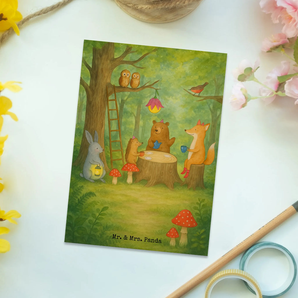 Postcard forest animals picnic Design Karte, Grußkarte, Einladungskarten Geburtstag, Geburtstagskarte, Geschenkkarte, Ansichtskarte, Postkarte, Dankeskarte, Ansichtskarten, Einladungskarte, Einladung Geburtstag, Einladung, Tiermotive, Gute Laune, lustige Sprüche, Tiere, Eichhörnchen, Waldtiere, Picknick, Igel, Wald, Hase, Maus, Fuchs