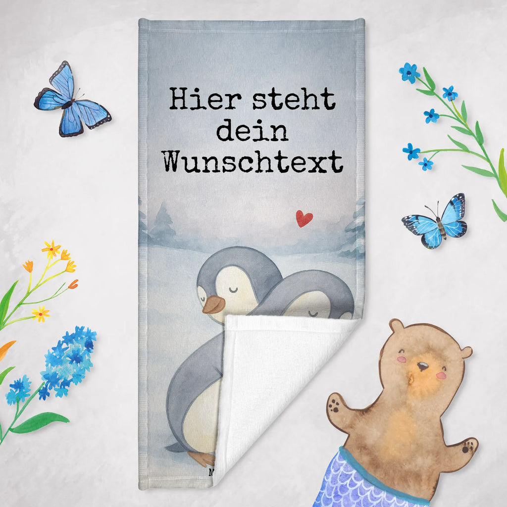 Personalized Bath Towel penguins Cuddle Design Personalisiertes Badetuch, Badetuch mit Namen, Personalisiertes Handtuch, Duschtuch mit Namen, Kinder Handtuch mit Namen, Saunatuch mit Namen, Strandtuch mit Namen, Liebe, Partner, Freund, Freundin, Ehemann, Ehefrau, Heiraten, Verlobung, Heiratsantrag, Liebesgeschenk, Jahrestag, Hocheitstag, Geschenk für Partner, für Männer, Liebesbeweis, Mitbringsel, Geschenk für Frauen, für Ehemann, Valentinstag, Geschenk für Freundin, Hochzeitstag