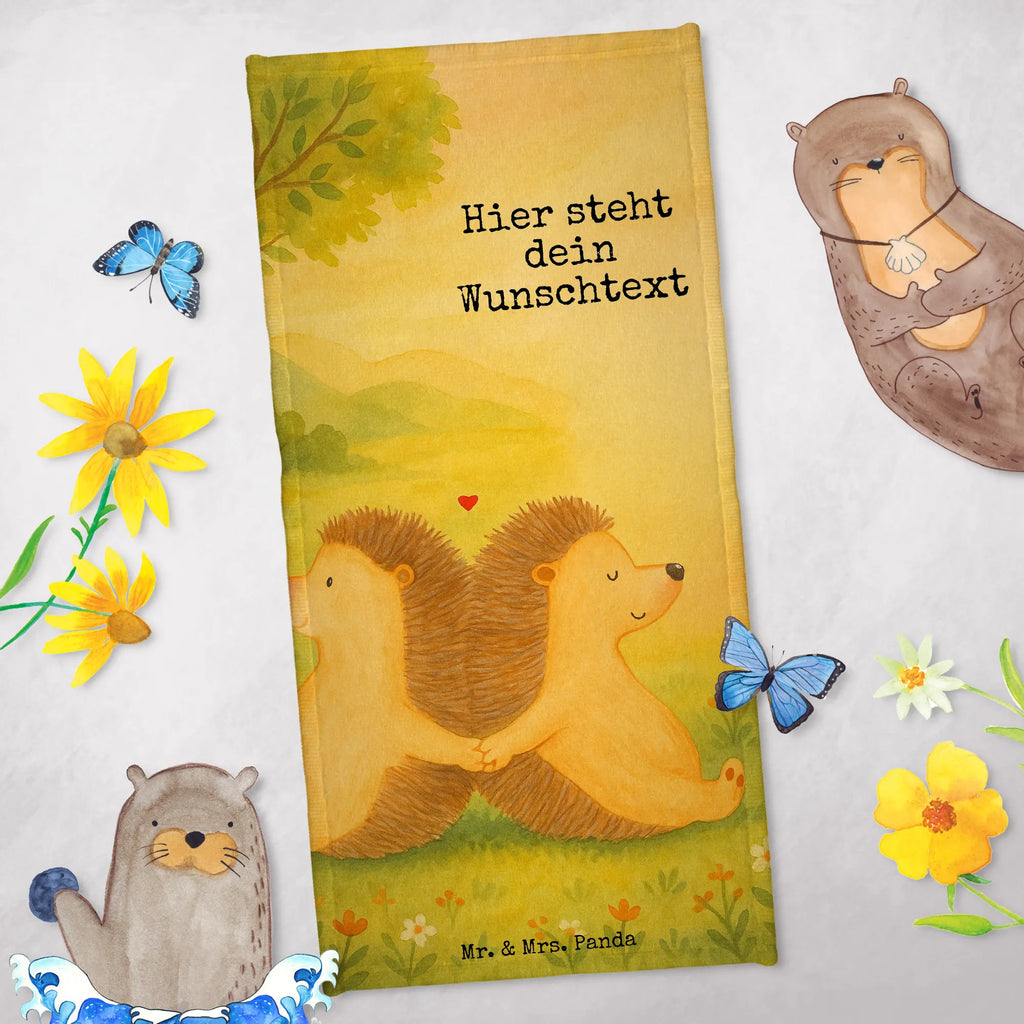 Personalized Bath Towel Hedgehogs holding hands Design Personalisiertes Badetuch, Personalisiertes Handtuch, Saunatuch mit Namen, Strandtuch mit Namen, Badetuch mit Namen, Duschtuch mit Namen, Kinder Handtuch mit Namen, Liebe, Partner, Freund, Freundin, Ehemann, Ehefrau, Heiraten, Verlobung, Heiratsantrag, Liebesgeschenk, Jahrestag, Hocheitstag, Geschenk für zwei, Lieblingsmensch, Liebesbeweis, Love, große Liebe, Hand in Hand, Liebesbotschaft, Igel, Gemeinsamkeit, Igelliebe, Hochzeit